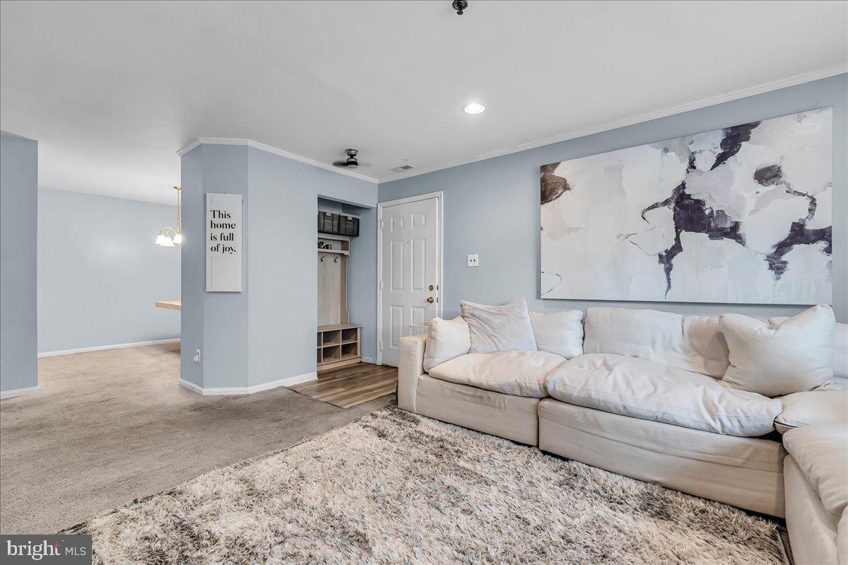 613 WILLINGS WAY