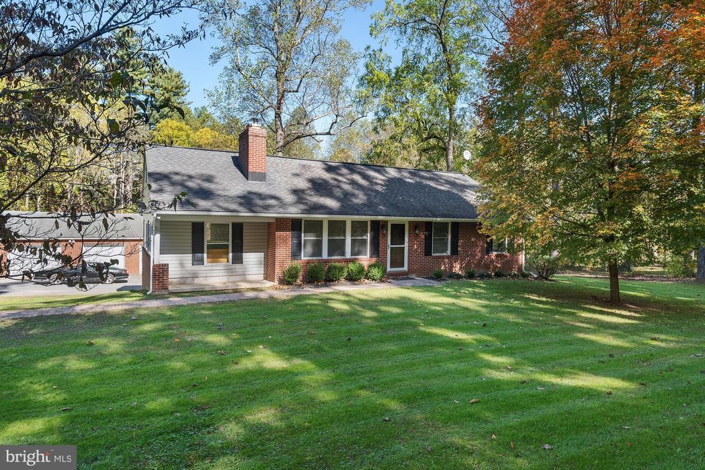 Photo of 4010 Greenmount Church Road, HAMPSTEAD, MD 21074 (MLS # MDCR2030782)