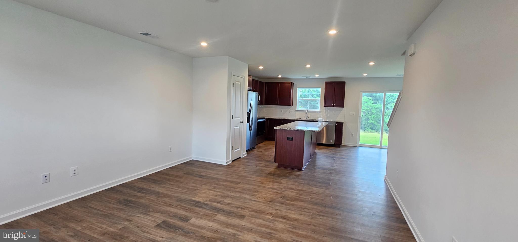 SOUTH BROOK - Residential Lease