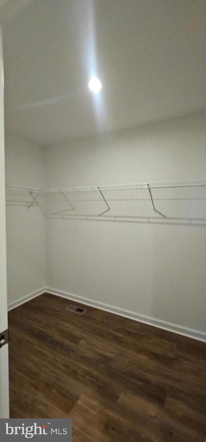 SOUTH BROOK - Residential Lease