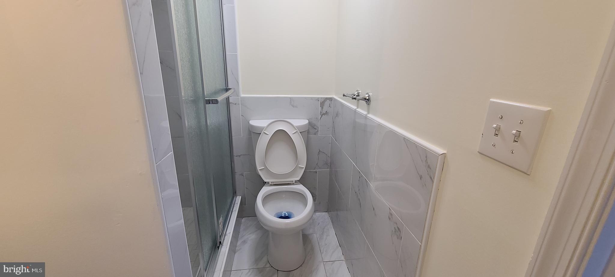 FLOWER HILL - Residential Lease