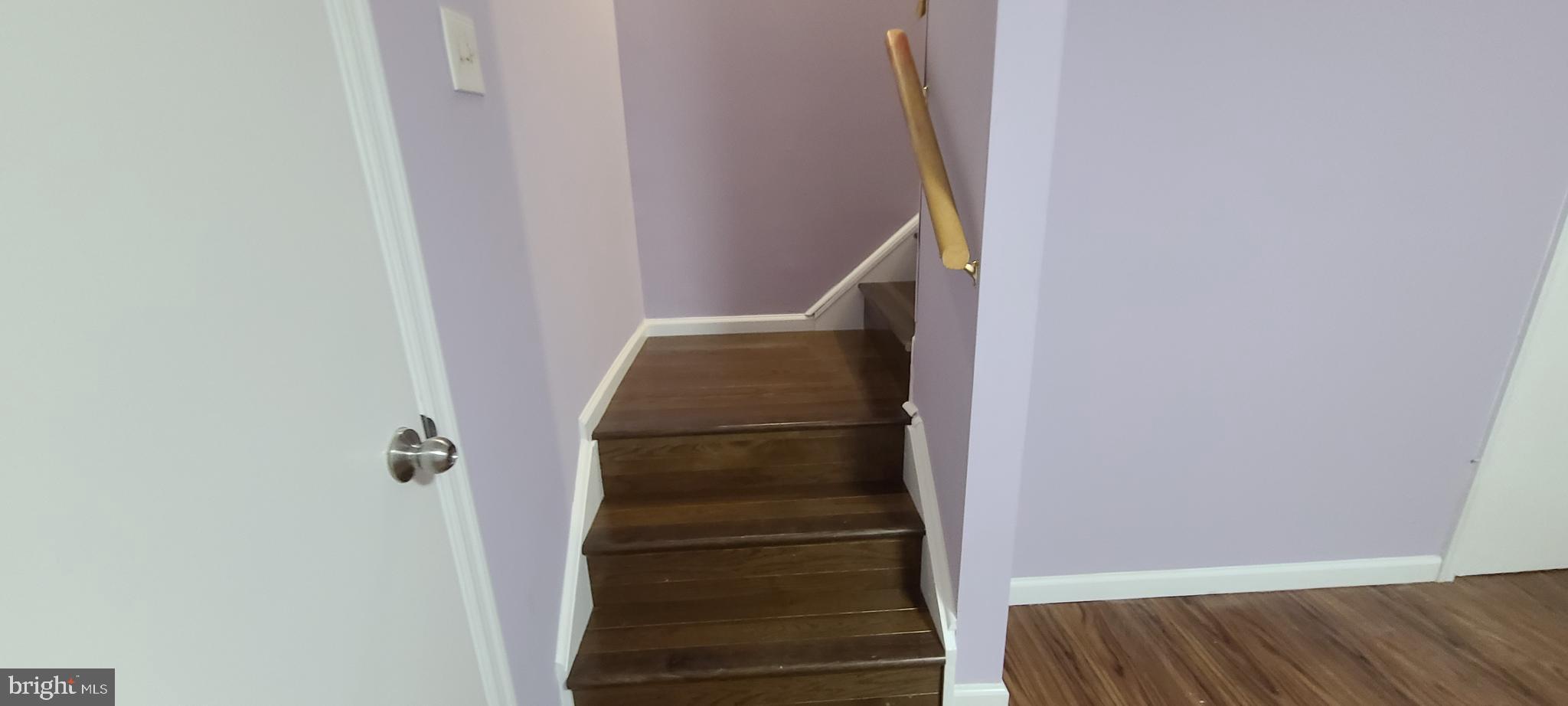 FLOWER HILL - Residential Lease