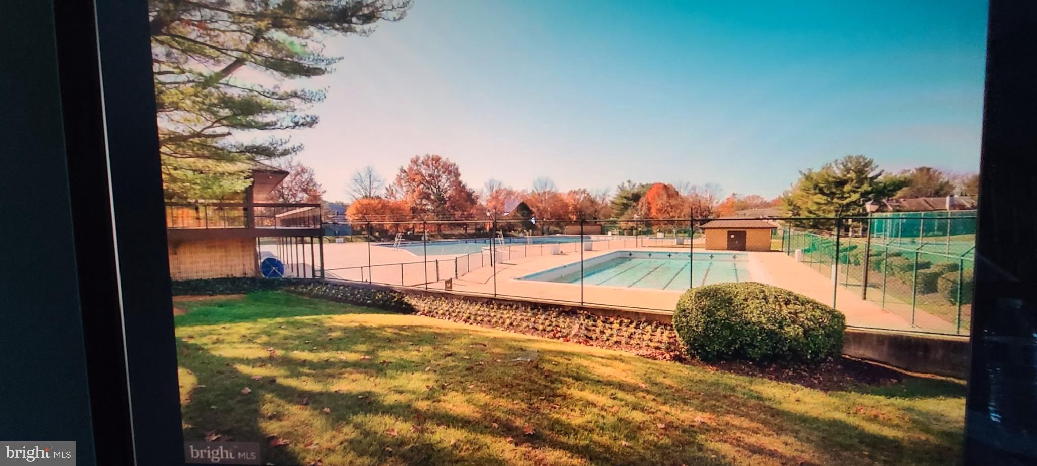 FLOWER HILL - Residential Lease