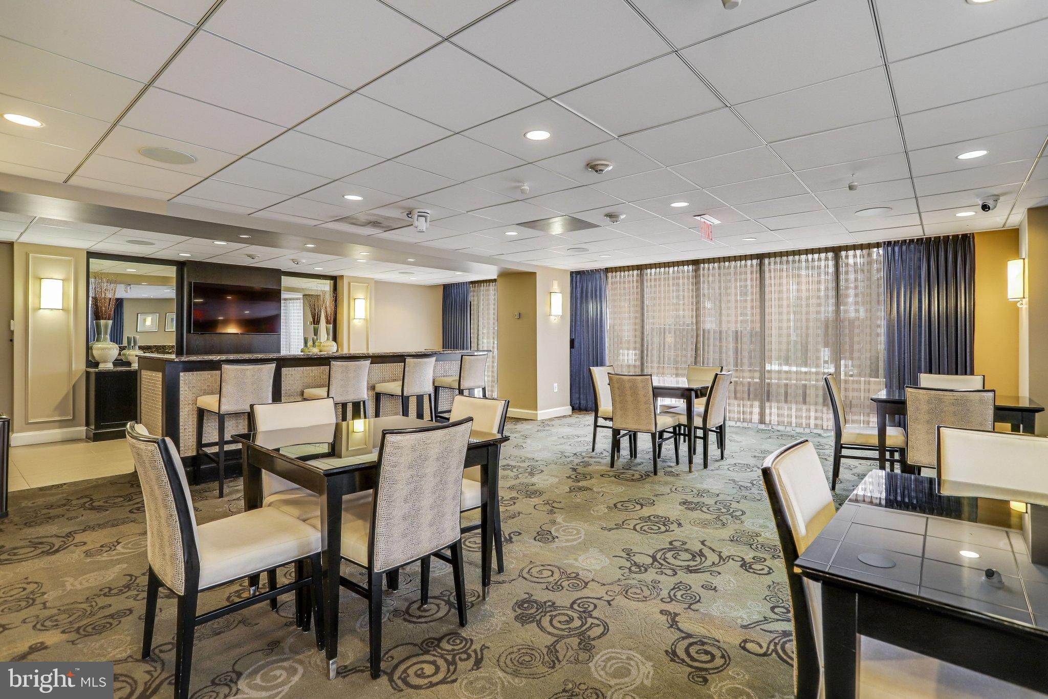 THE ELIZABETH - Residential