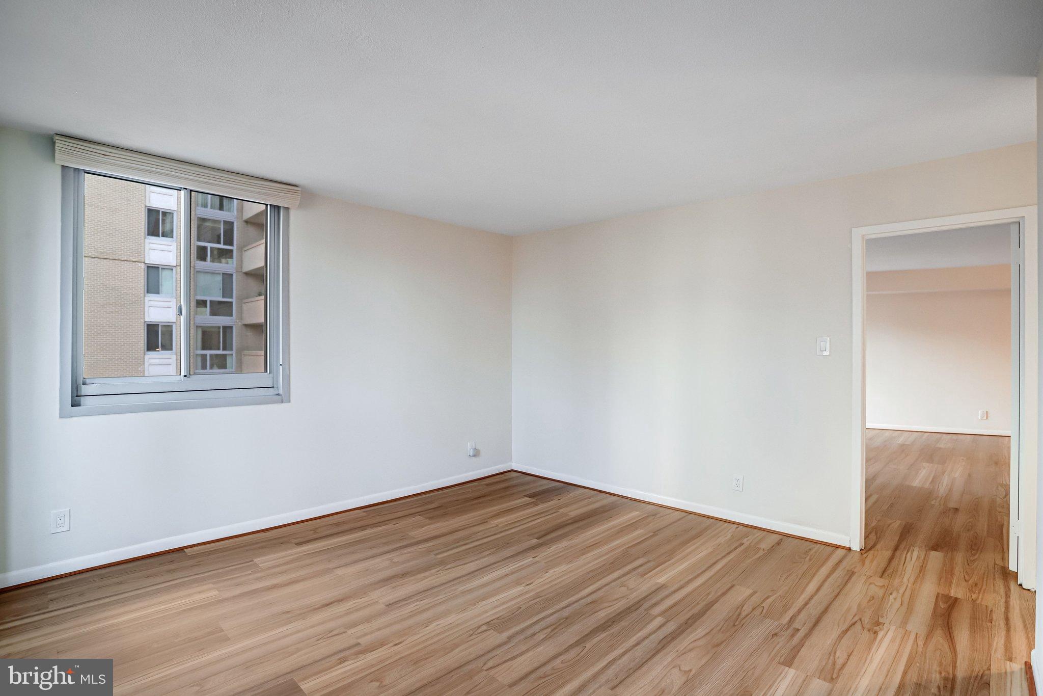 THE ELIZABETH - Residential