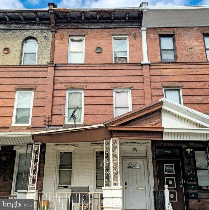 3728 N 16th St, Philadelphia, PA 19140

Investment opportunity in North Philadelphia. Property is configured as a 4-unit building but legally zoned as a triplex. Buyer is responsible for verifying use and zoning.

Unit mix includes two studio units, one 1-bedroom unit, and one 3-bedroom unit. Pro forma rents are estimated at: Studio units – $800 each, 1-bedroom – $1,100, and 3-bedroom – $1,450.

Coin-operated washer and dryer located in the building, offering additional income potential.

Conveniently located near public transportation, schools, and local amenities.

Property is being sold as-is with current leases in place. Buyer responsible for U&O.