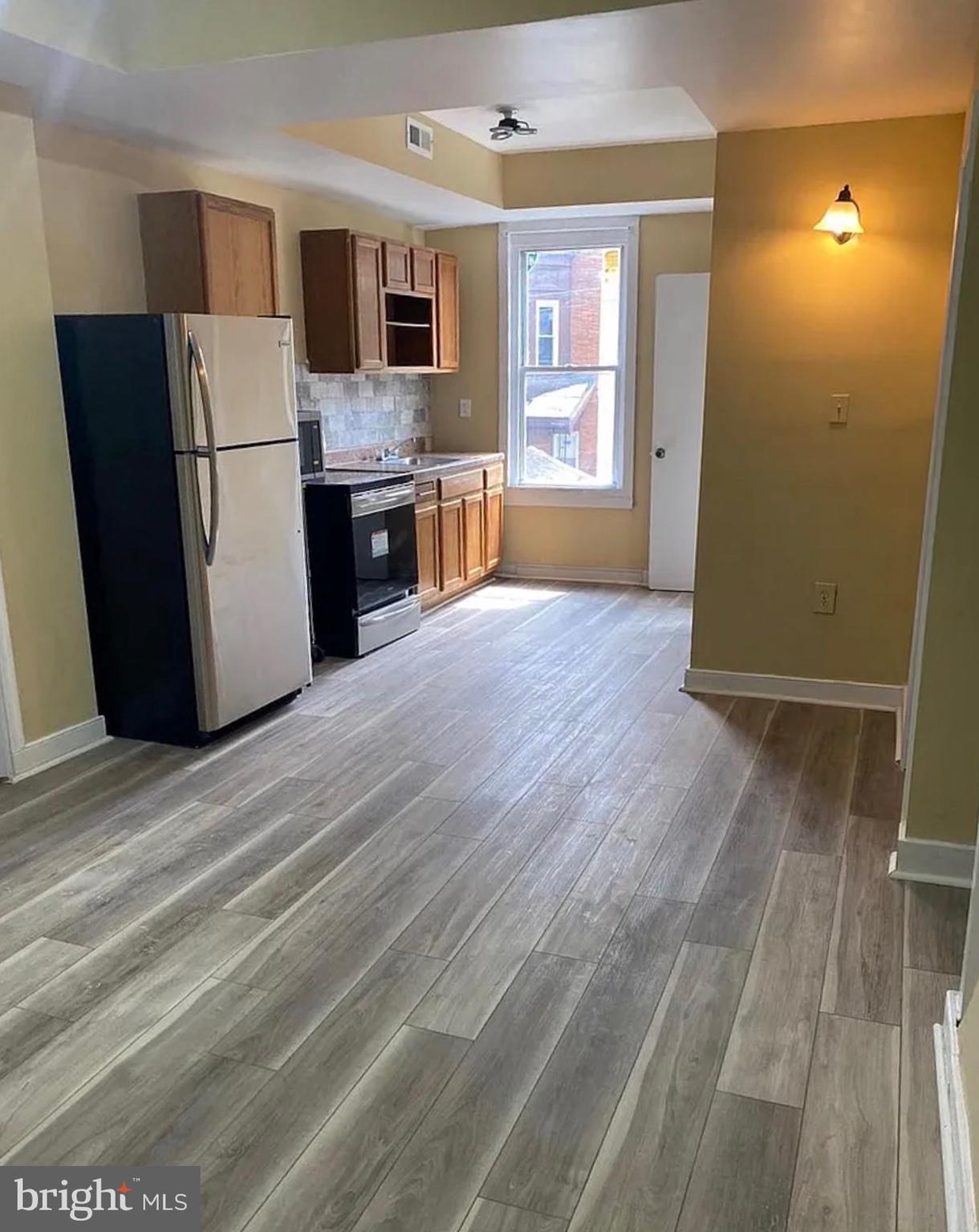 HUNTING PARK - Residential Income