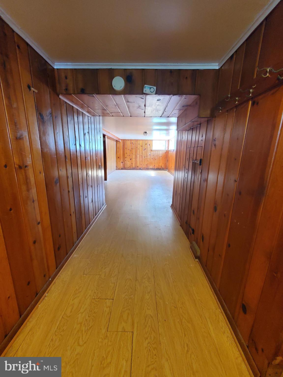 OAKVIEW - Residential Lease