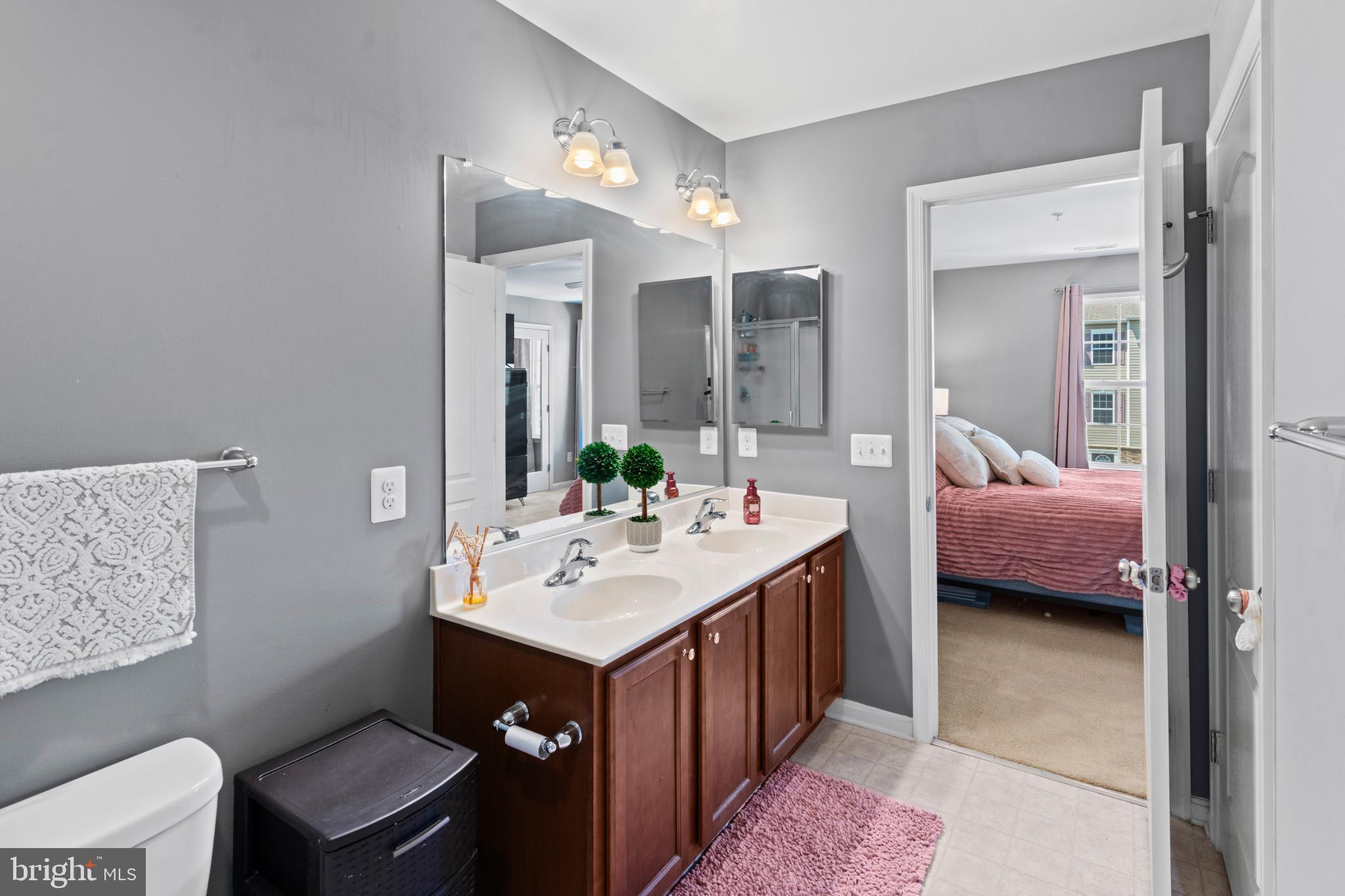 RESERVOIR RIDGE - Residential