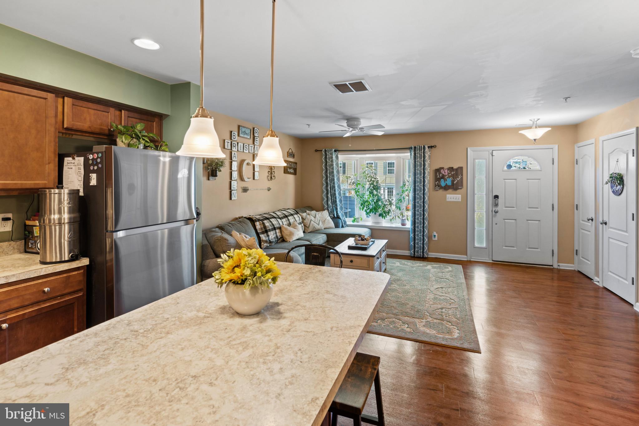 RESERVOIR RIDGE - Residential