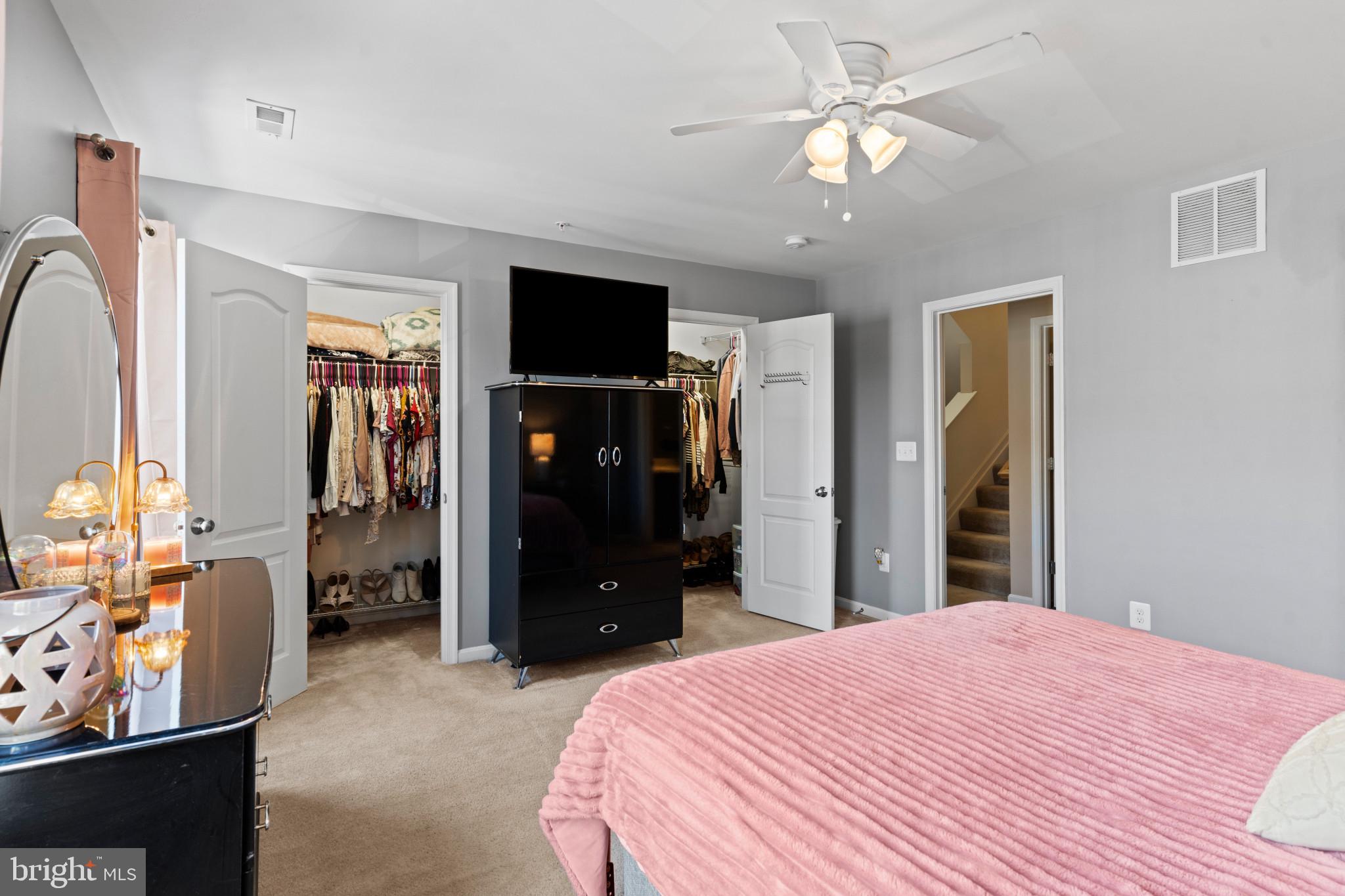 RESERVOIR RIDGE - Residential