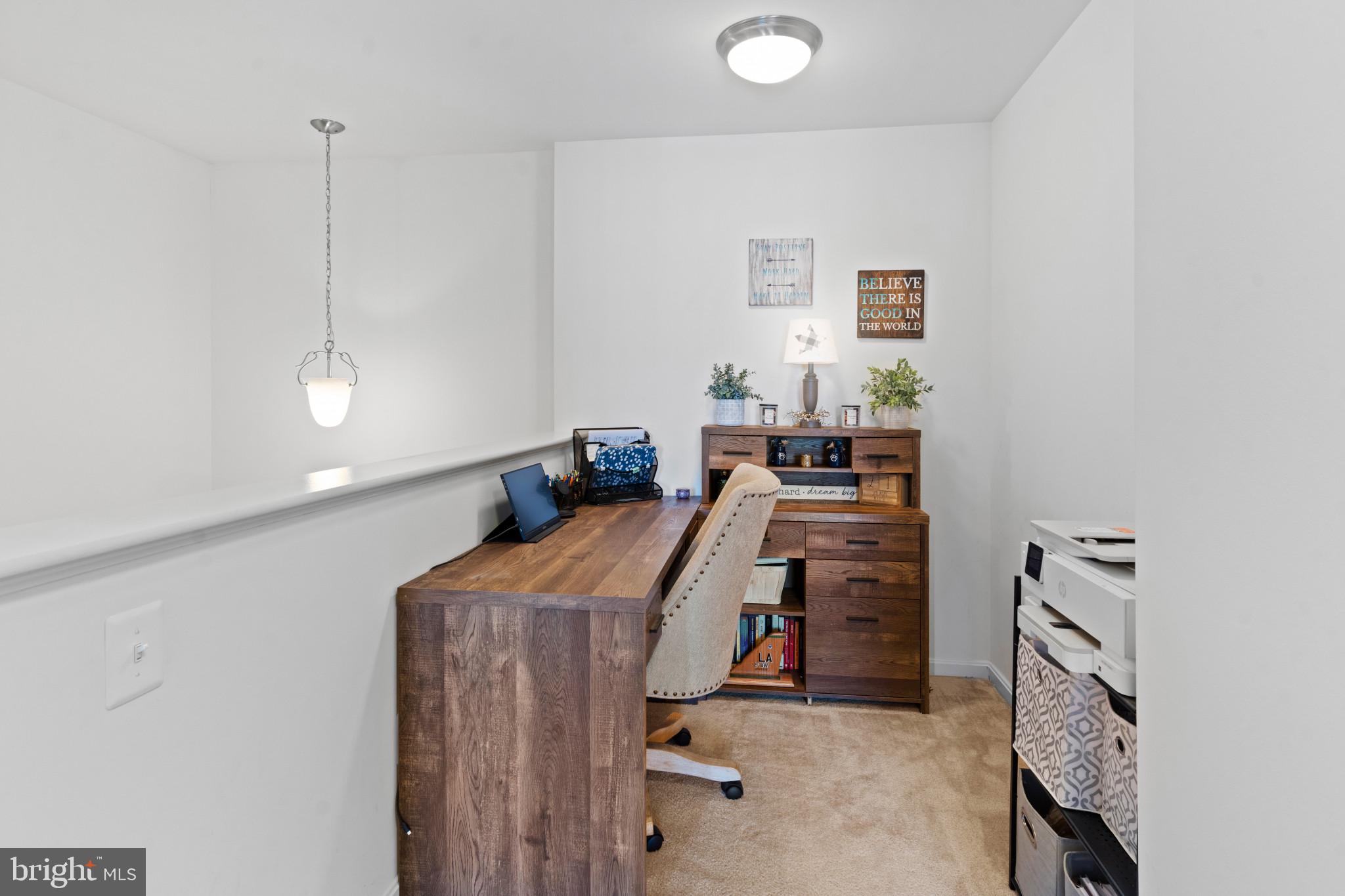 RESERVOIR RIDGE - Residential