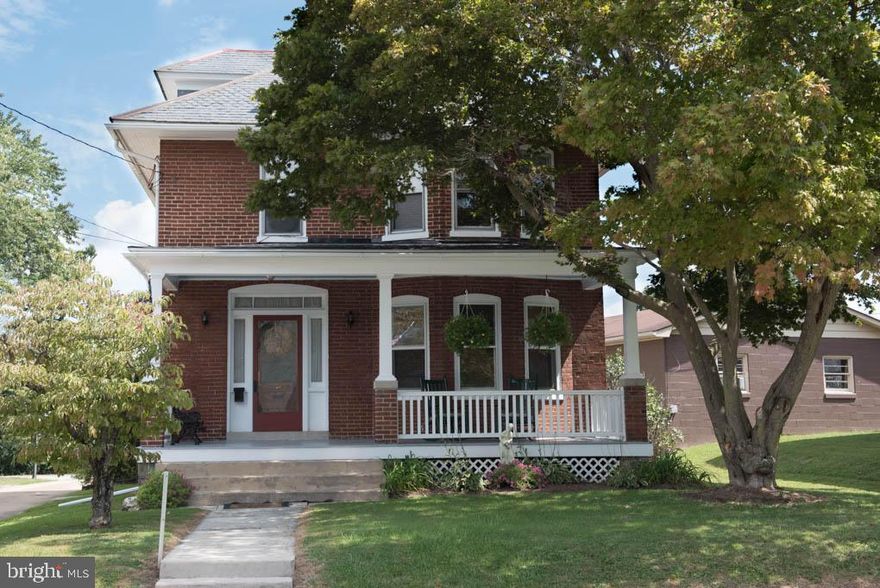 This American Foursquare home in the heart of Quarryville has refinished hardwood floors throughout, granite countertops, large front porch, brand new coal/wood stove, new heat pump, new hot water heater, & all original woodwork & doors. These are just a few of the amenities this home offers.  There are 4 brs with a 3rd floor bonus room or option for a 5th br. The 4th br has been turned into a walk-in closet complete with closet organizer.