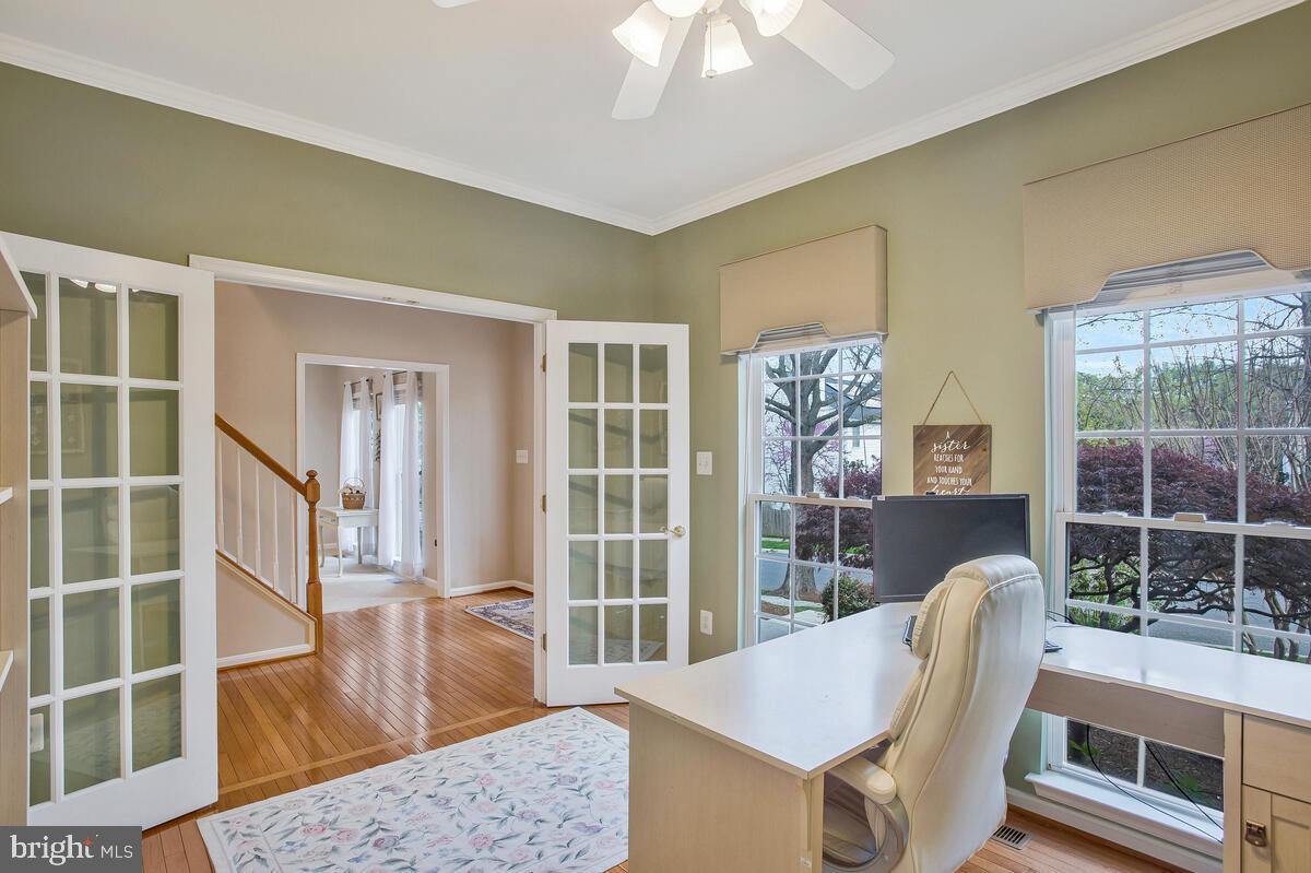 CROFTON VALLEY - Residential