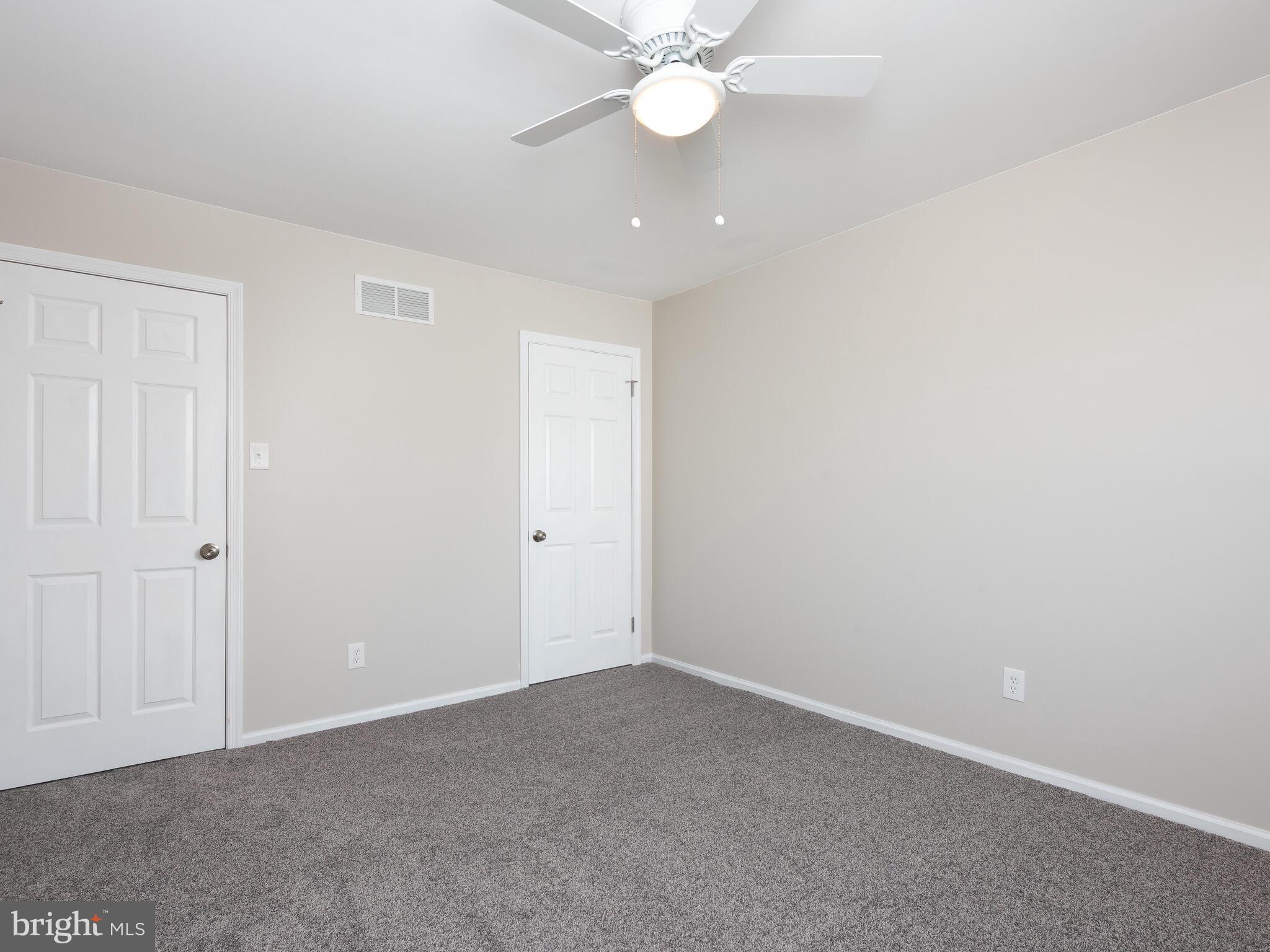 RHONDDA - Residential Lease