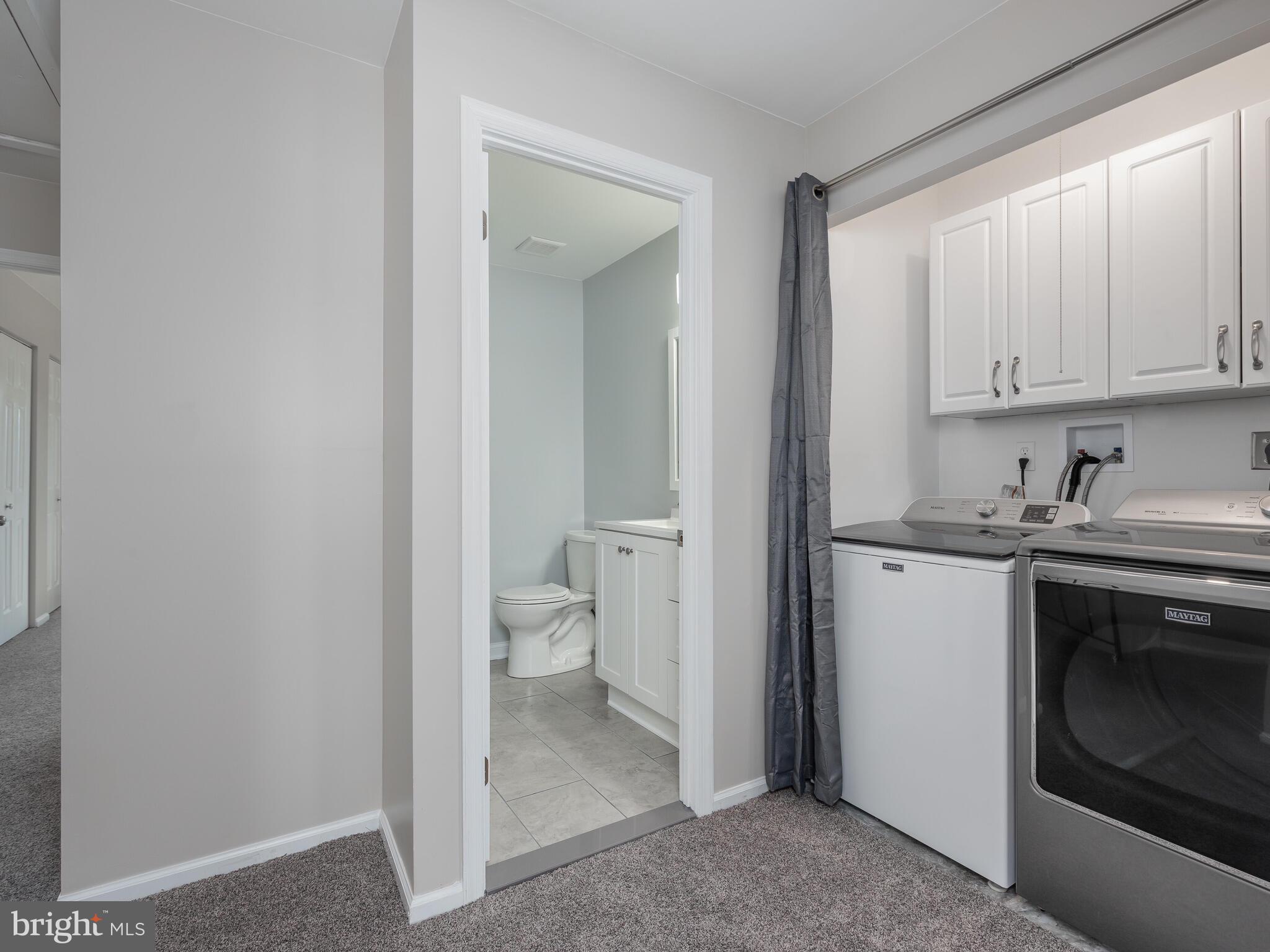 RHONDDA - Residential Lease