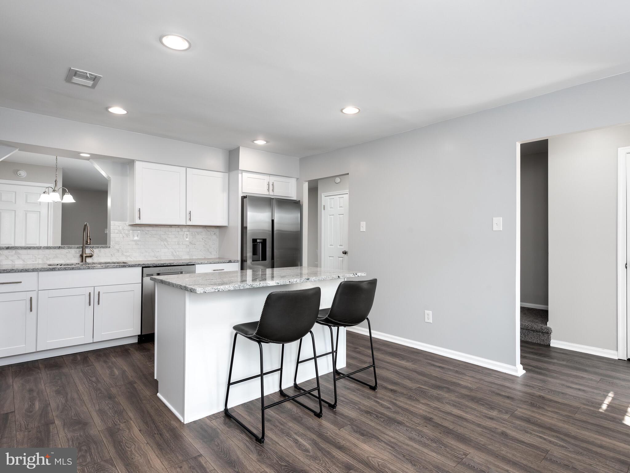 RHONDDA - Residential Lease