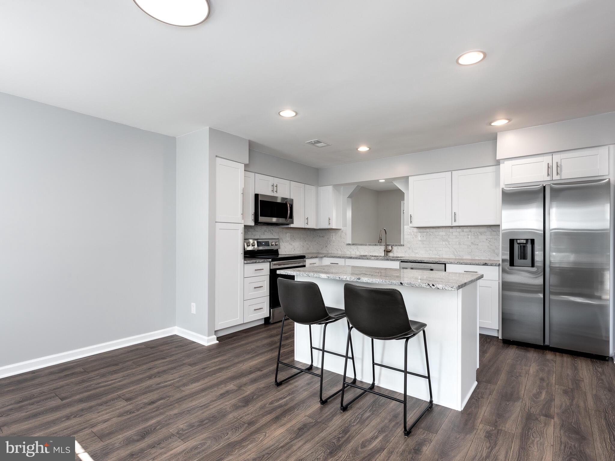 RHONDDA - Residential Lease