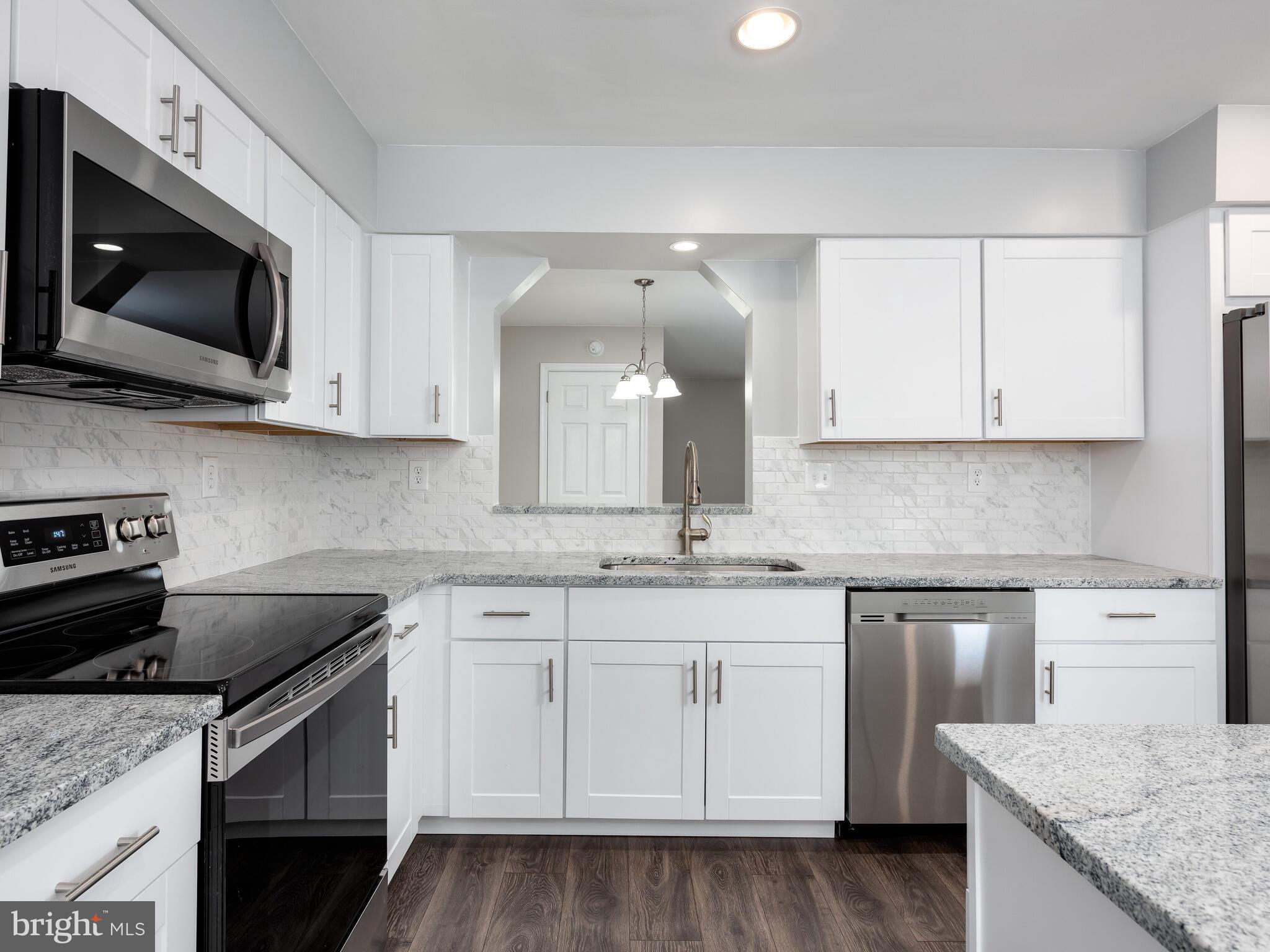 RHONDDA - Residential Lease