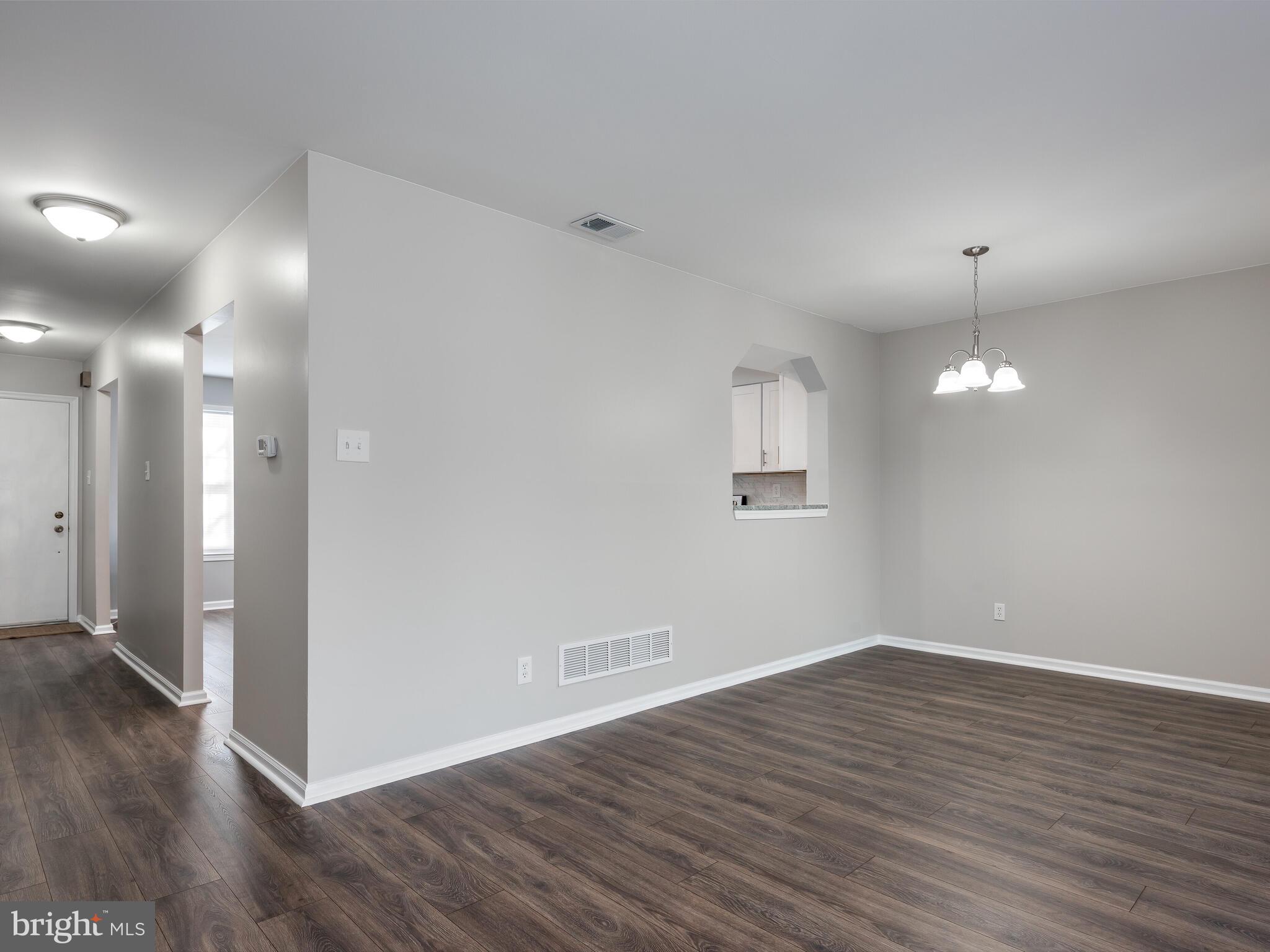 RHONDDA - Residential Lease