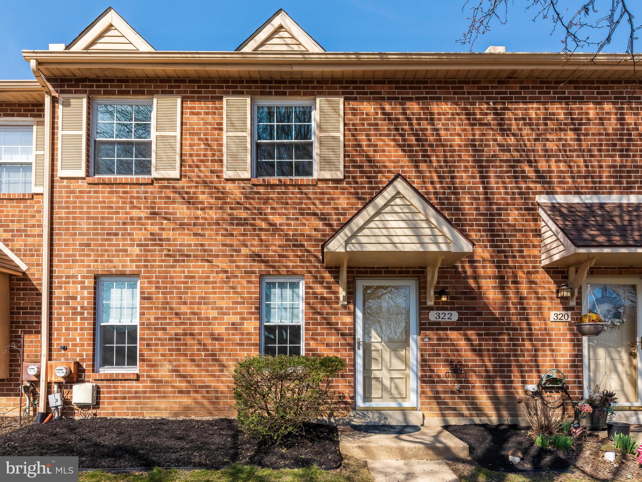 RHONDDA - Residential Lease