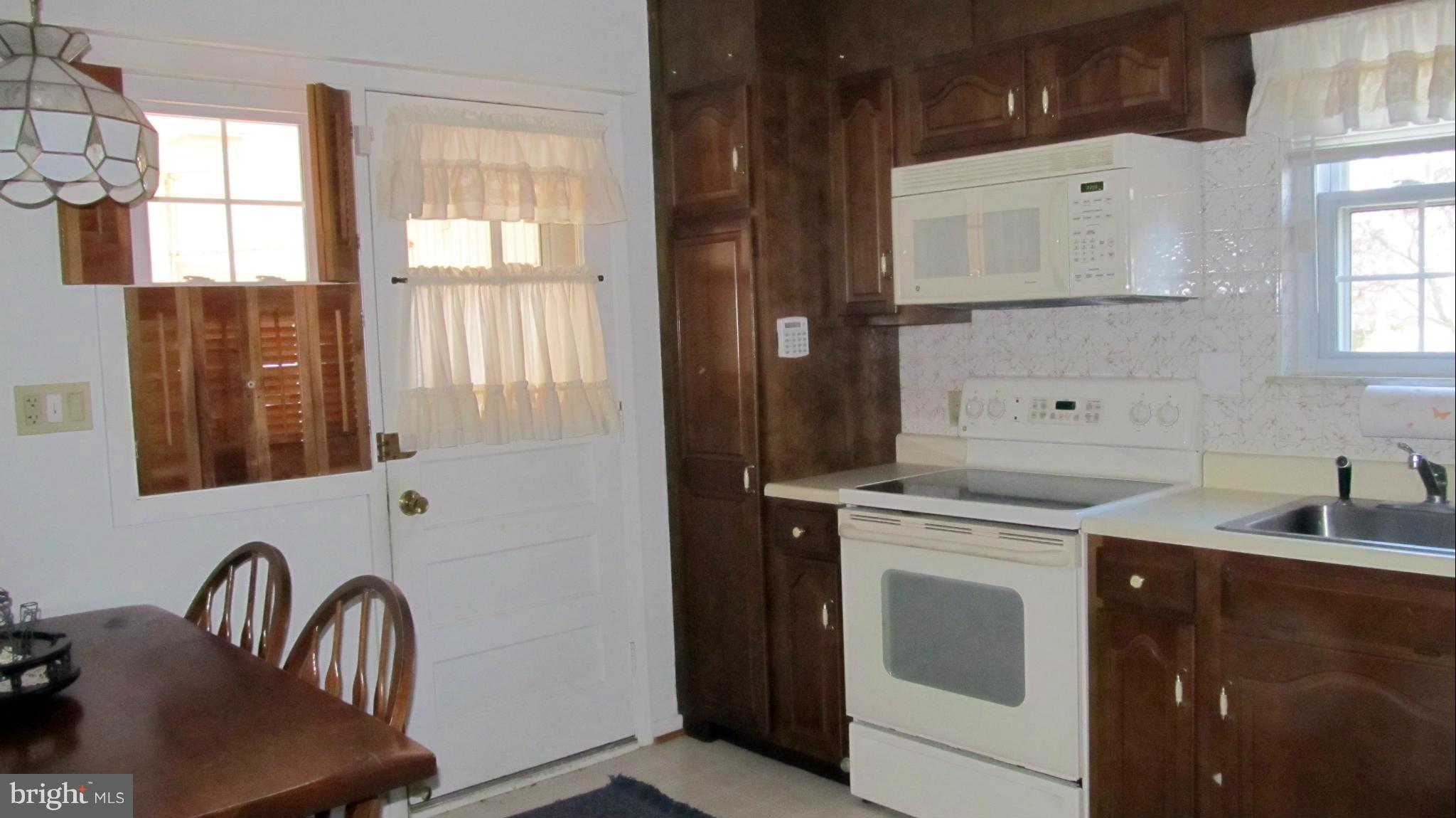 WESTVIEW PARK - Residential