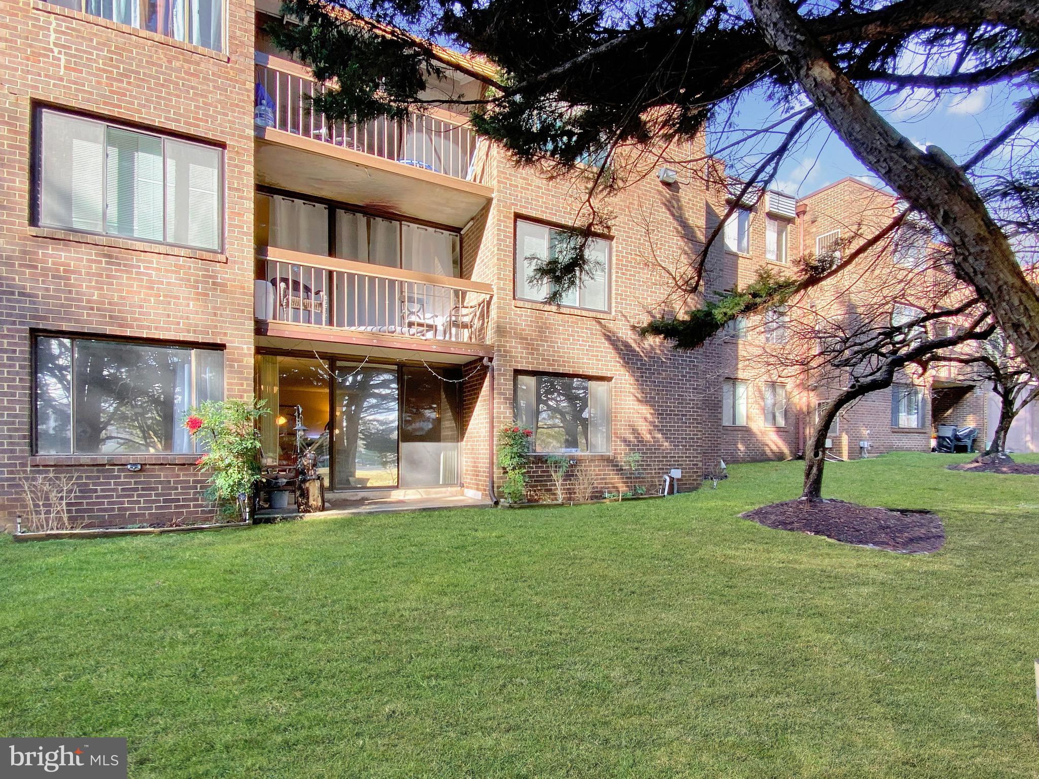 VILLAGE OF LONG REACH - Residential