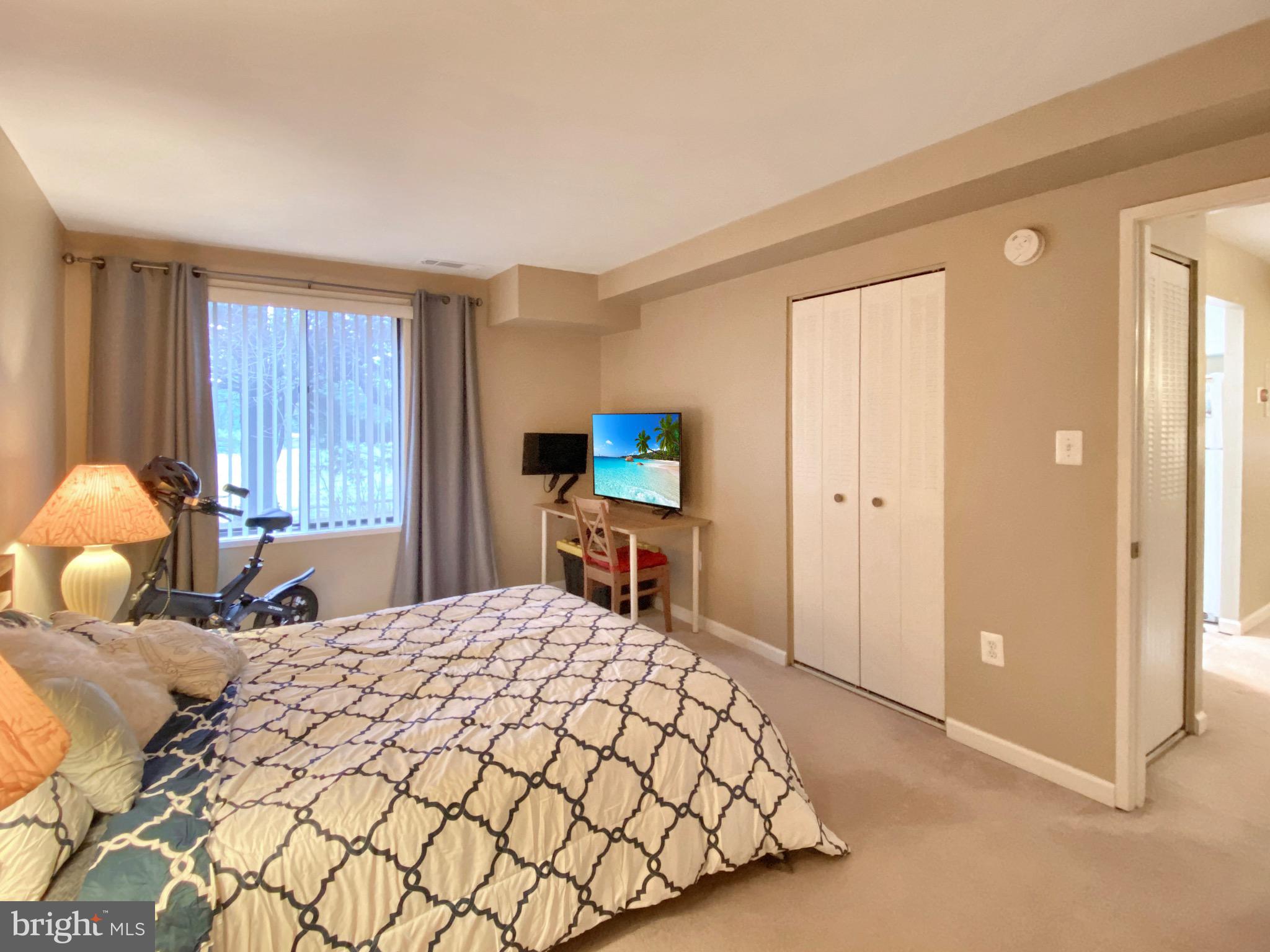 VILLAGE OF LONG REACH - Residential