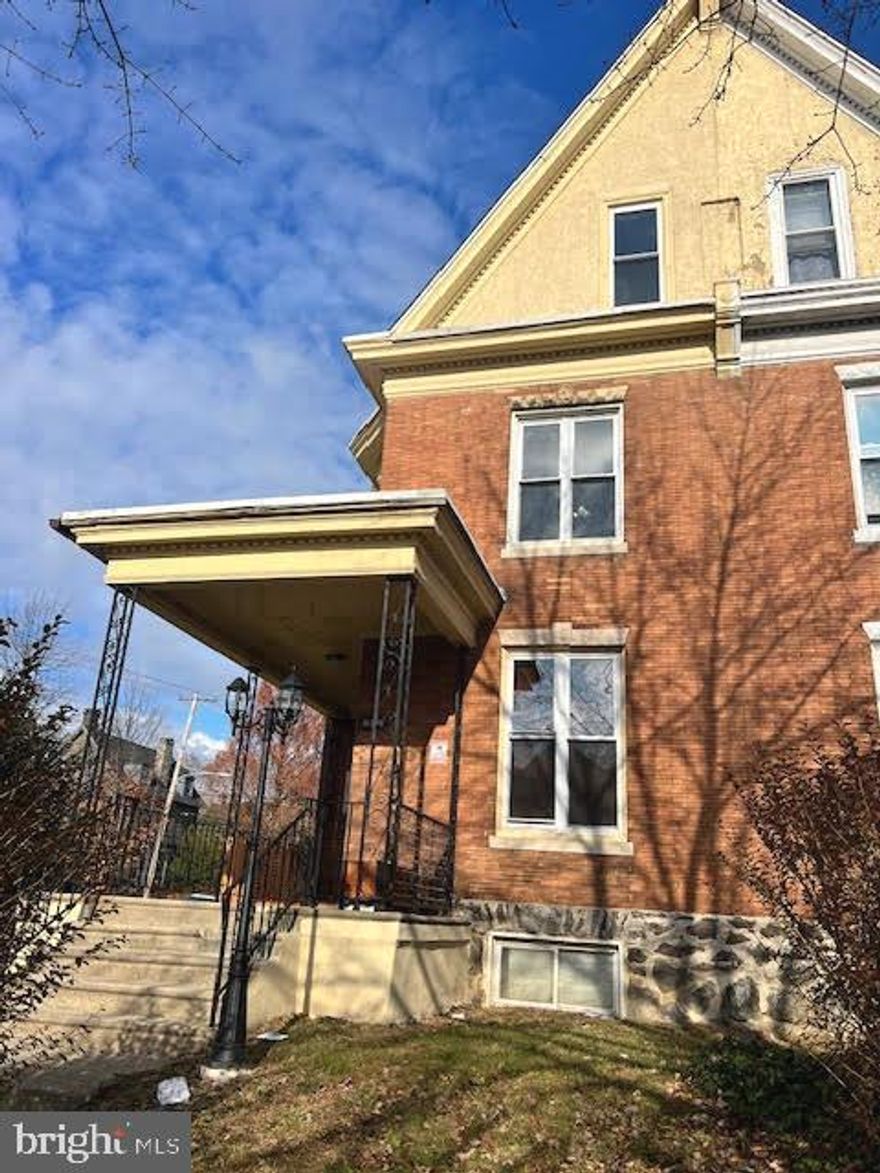 Beautiful sun filled unit for rent in Germantown neighborhood. Newer kitchen with new stainless steel appliances, washer and dryer in the unit, large deck off the kitchen with beautiful view. Newer bathroom and spacious rooms with some original details.  Photos are from previous listing. Some photos may be virtually staged or AI enhanced.