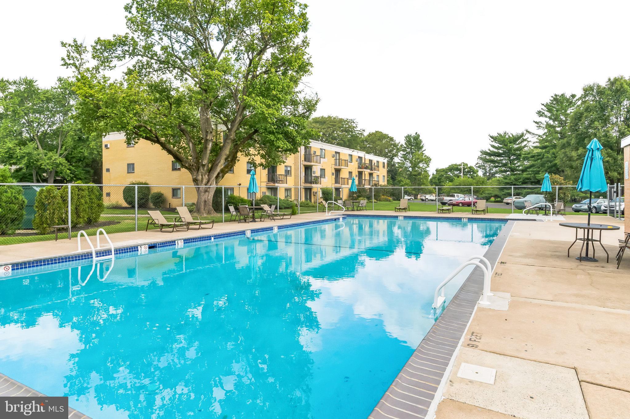 MEADOW WOOD - Residential