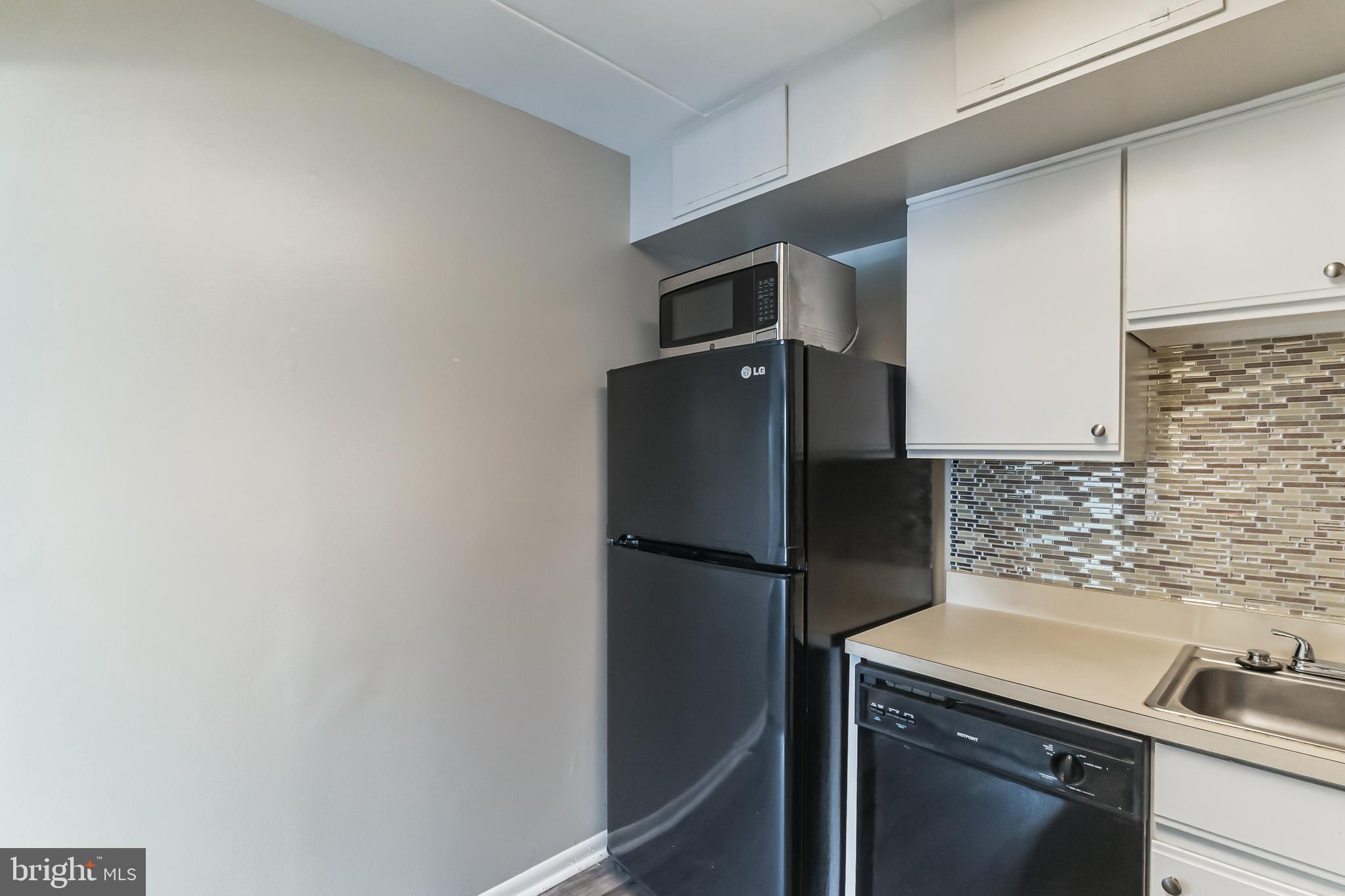 MEADOW WOOD - Residential