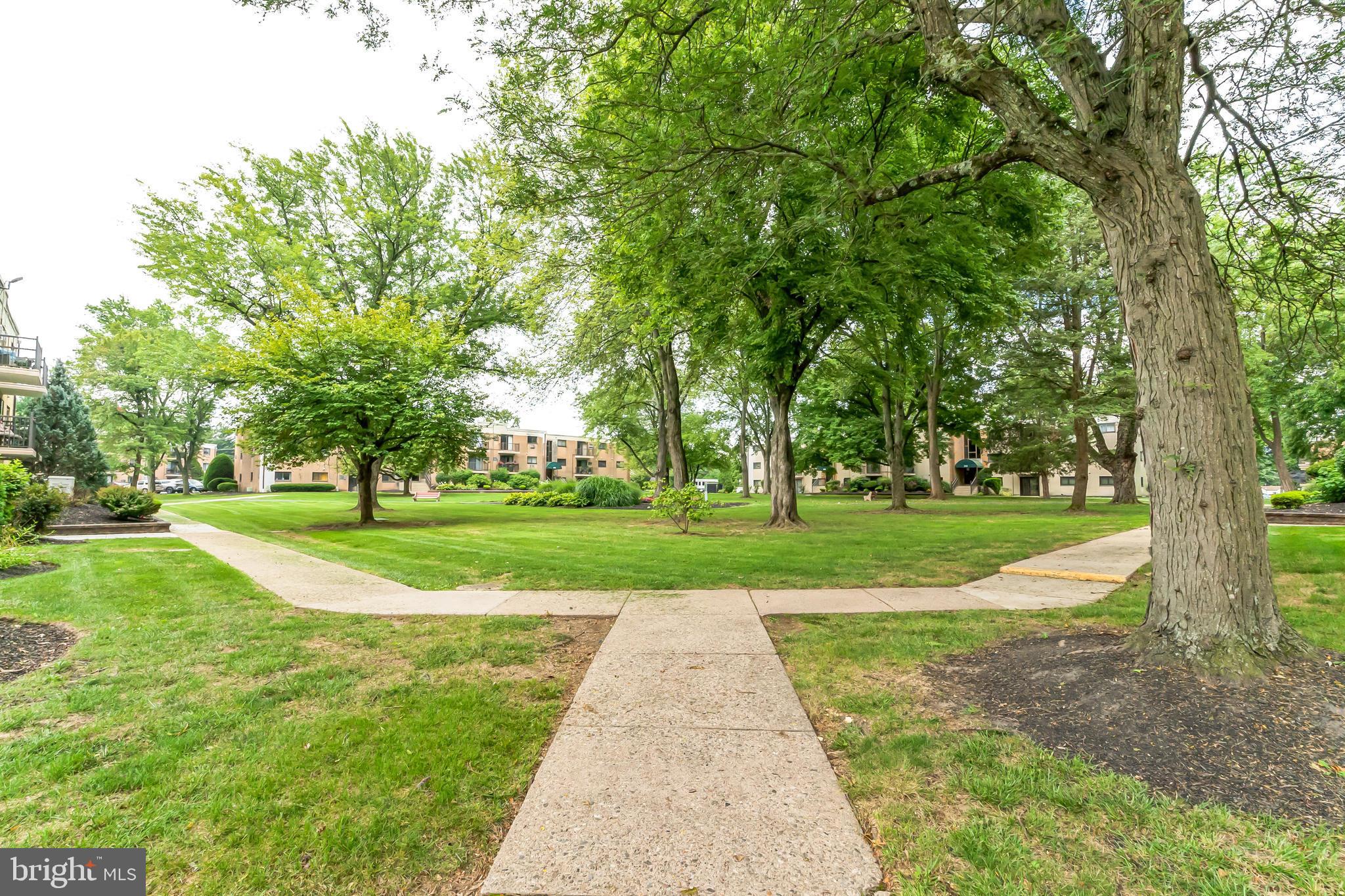 MEADOW WOOD - Residential