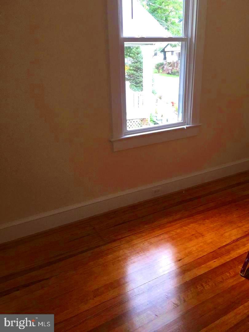 COURTHOUSE - Residential Lease