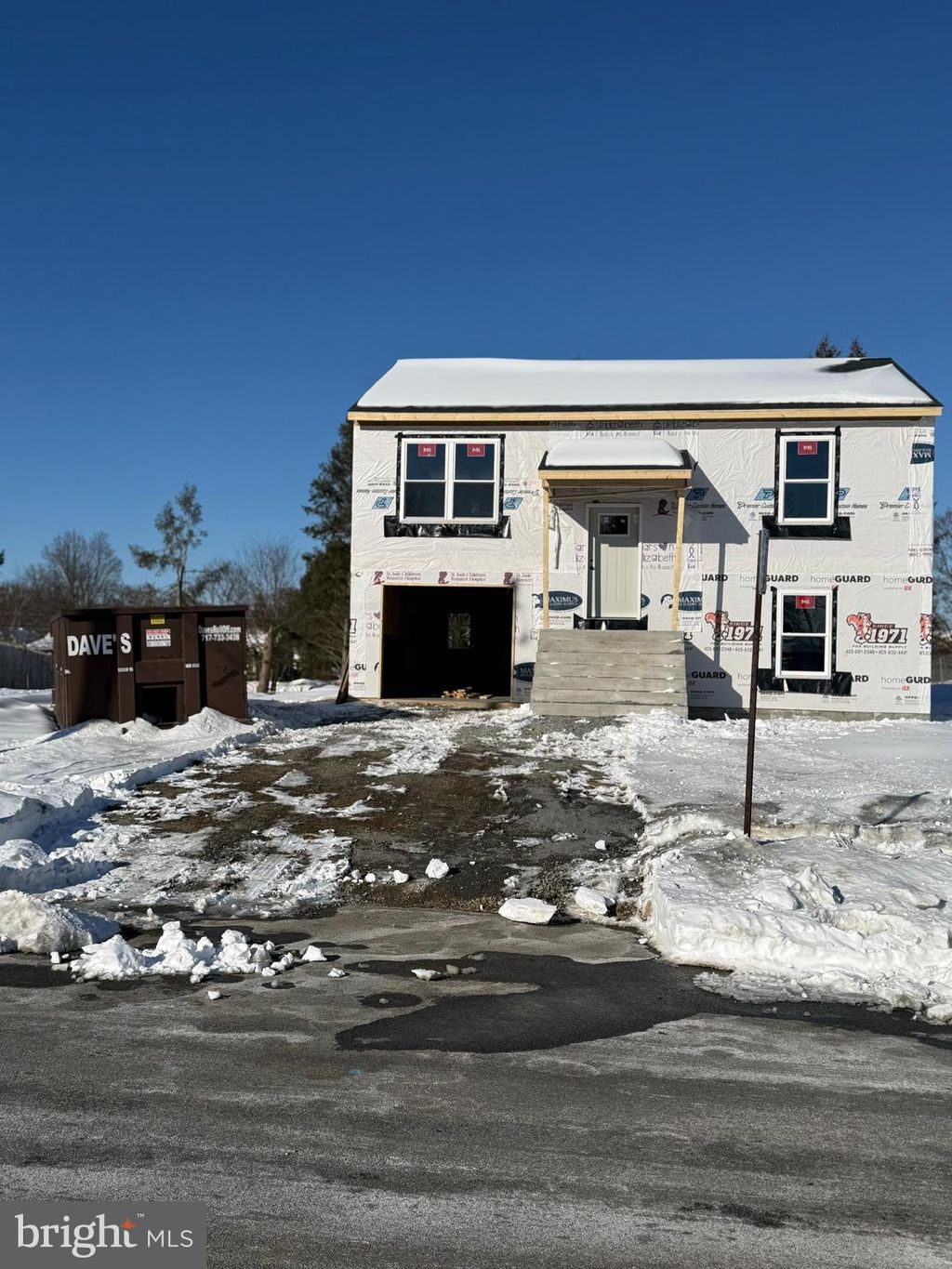 Photo of 341 D St, CARLISLE, PA 17013 (MLS # PACB2050478)