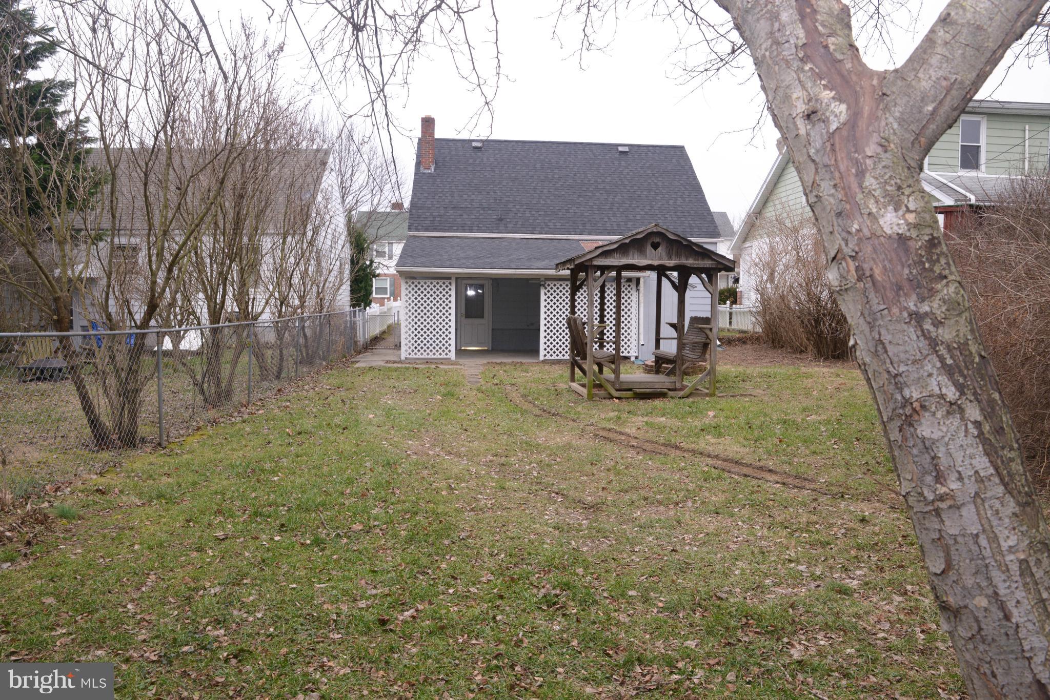 HAGERSTOWN - Residential