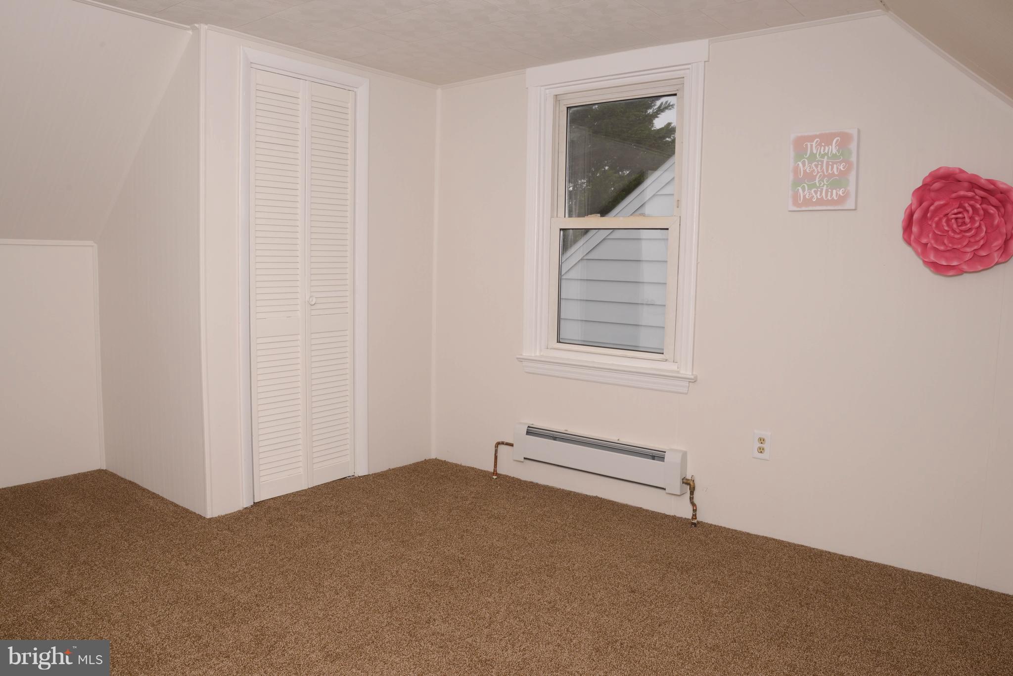 HAGERSTOWN - Residential