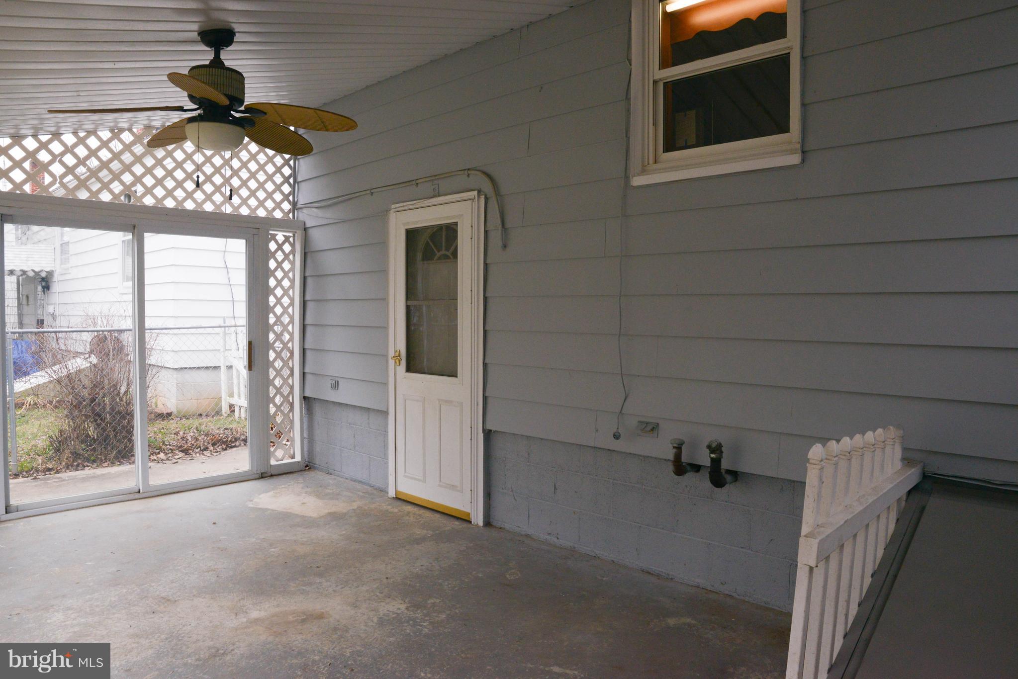 HAGERSTOWN - Residential