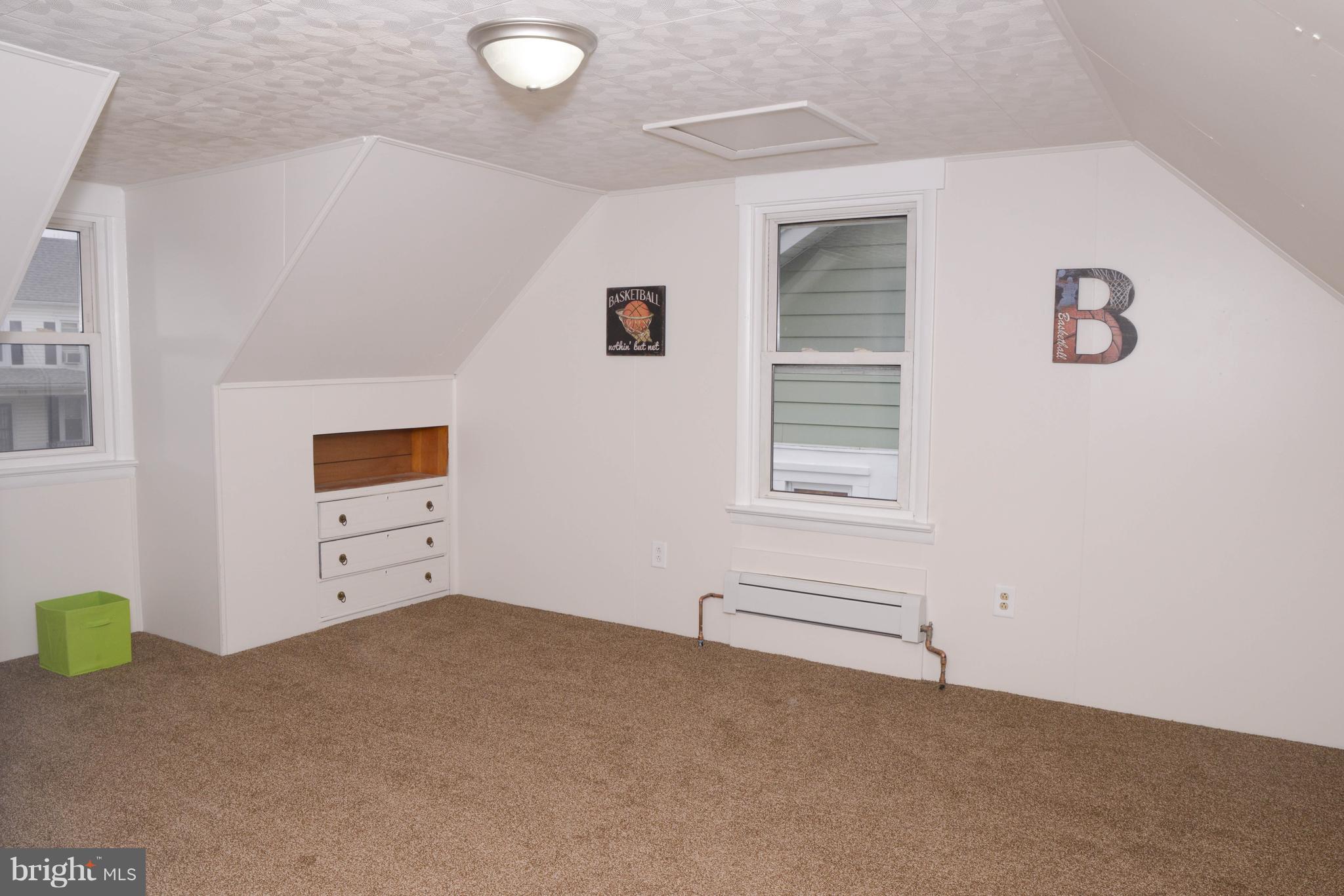 HAGERSTOWN - Residential