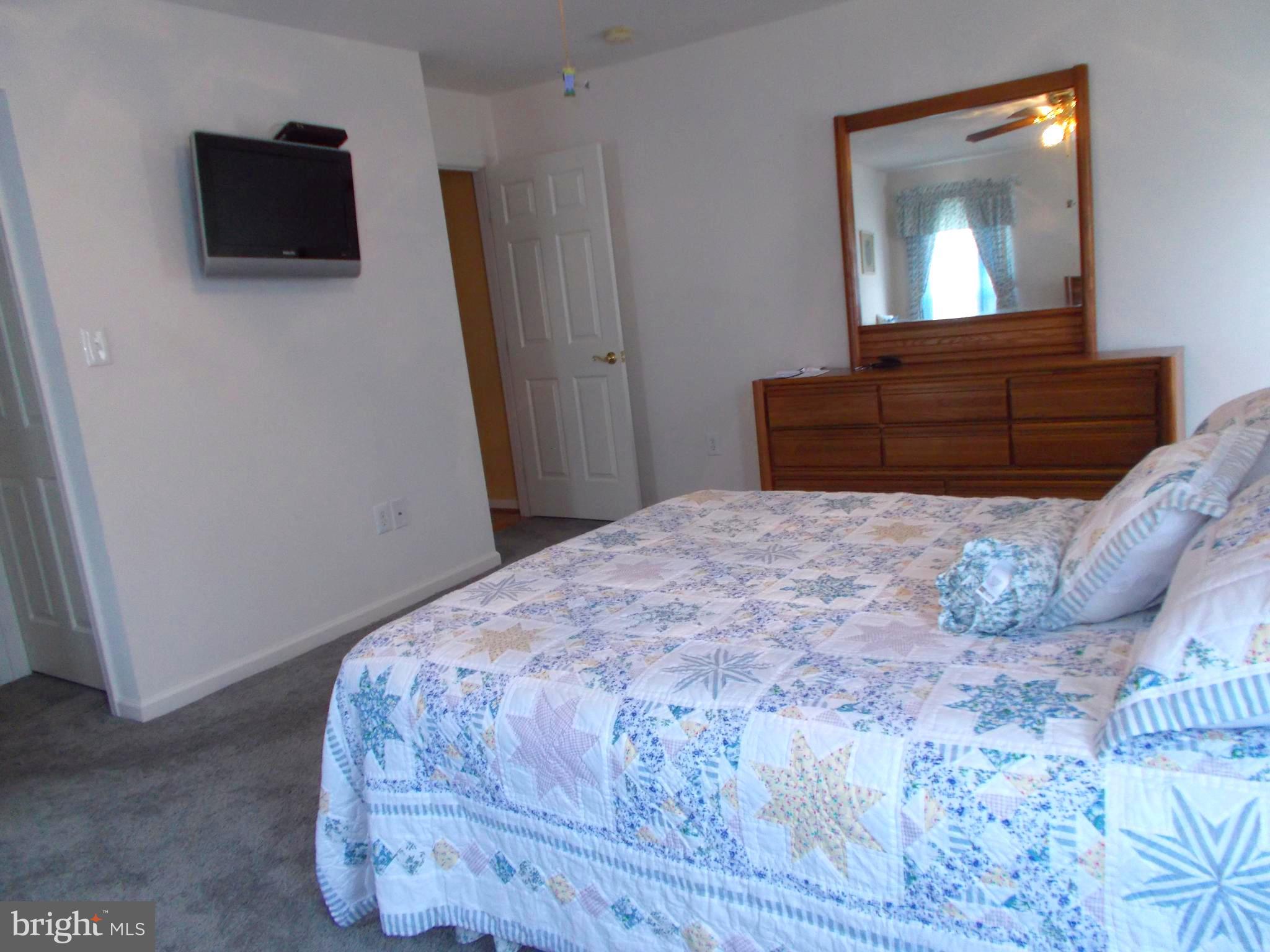 SEVERN CREST - Residential