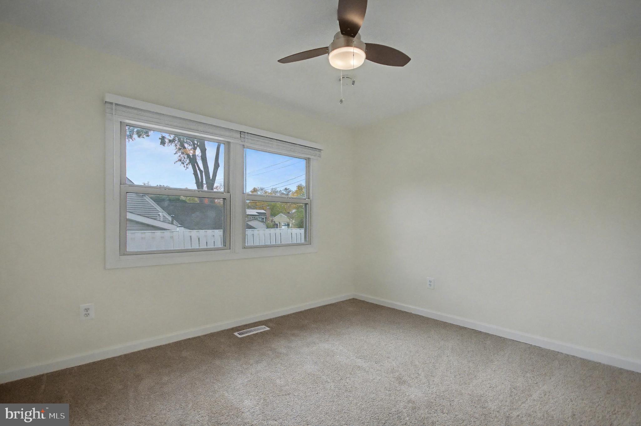 KENILWORTH - Residential Lease