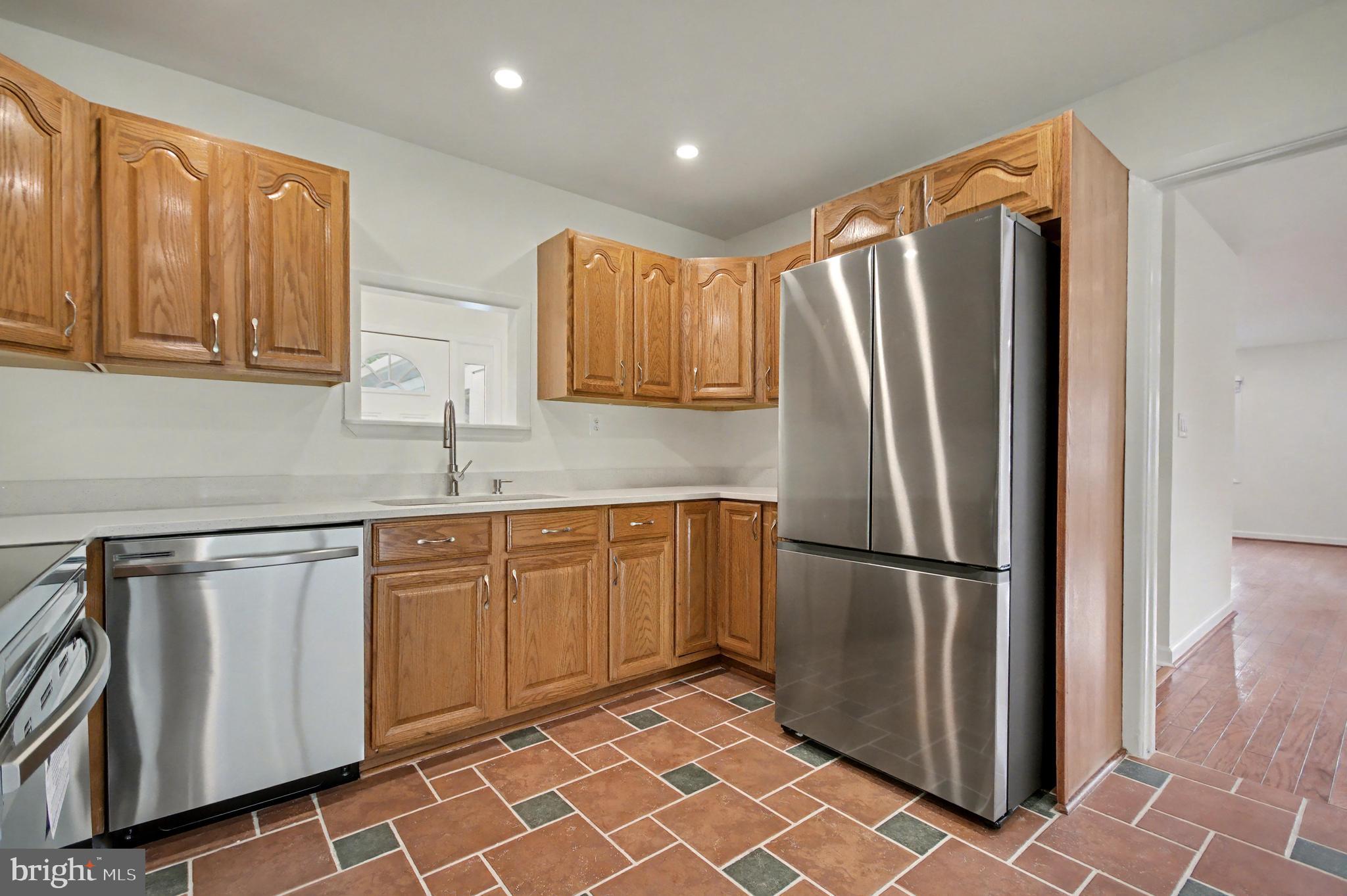 KENILWORTH - Residential Lease