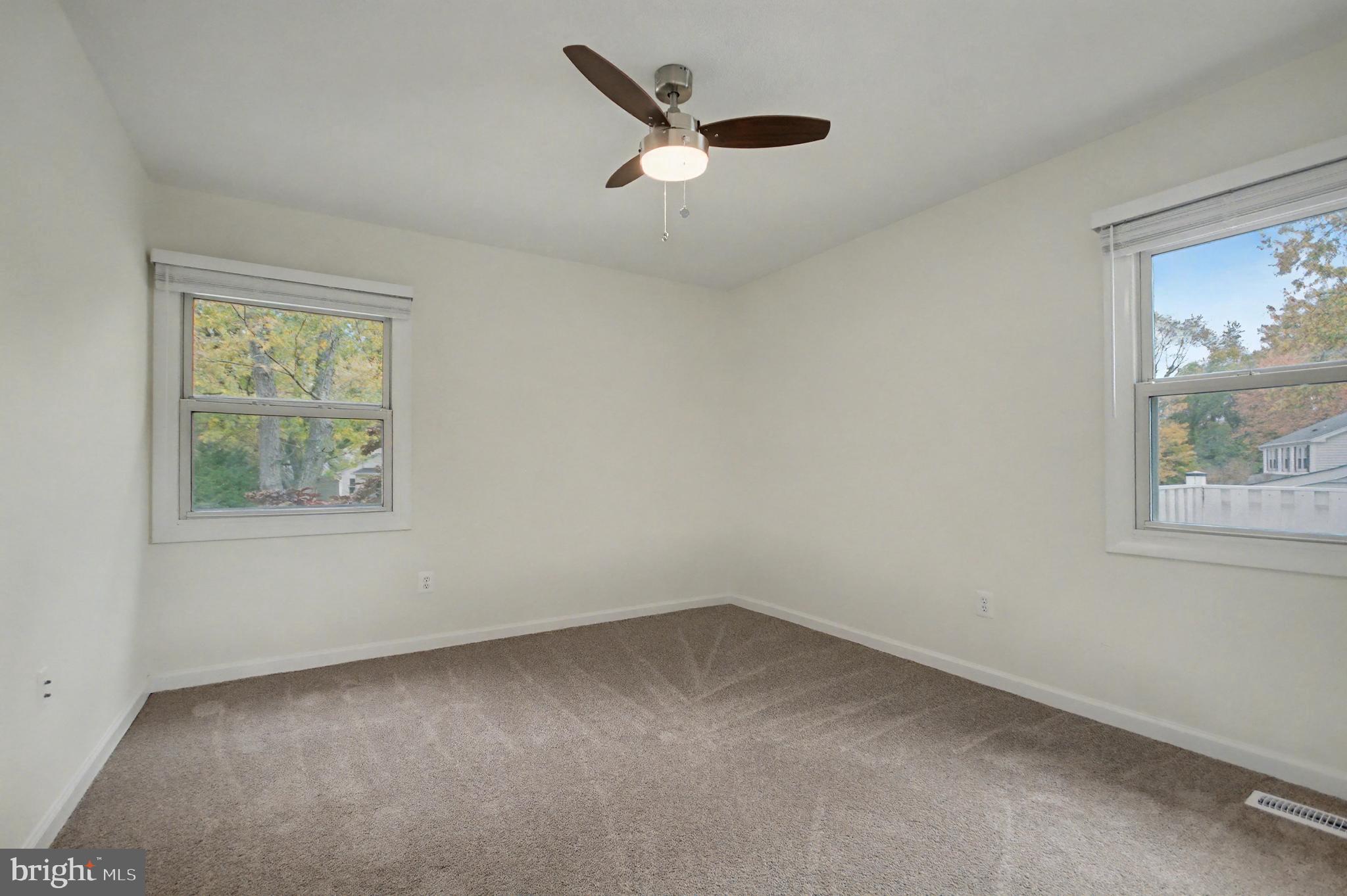 KENILWORTH - Residential Lease