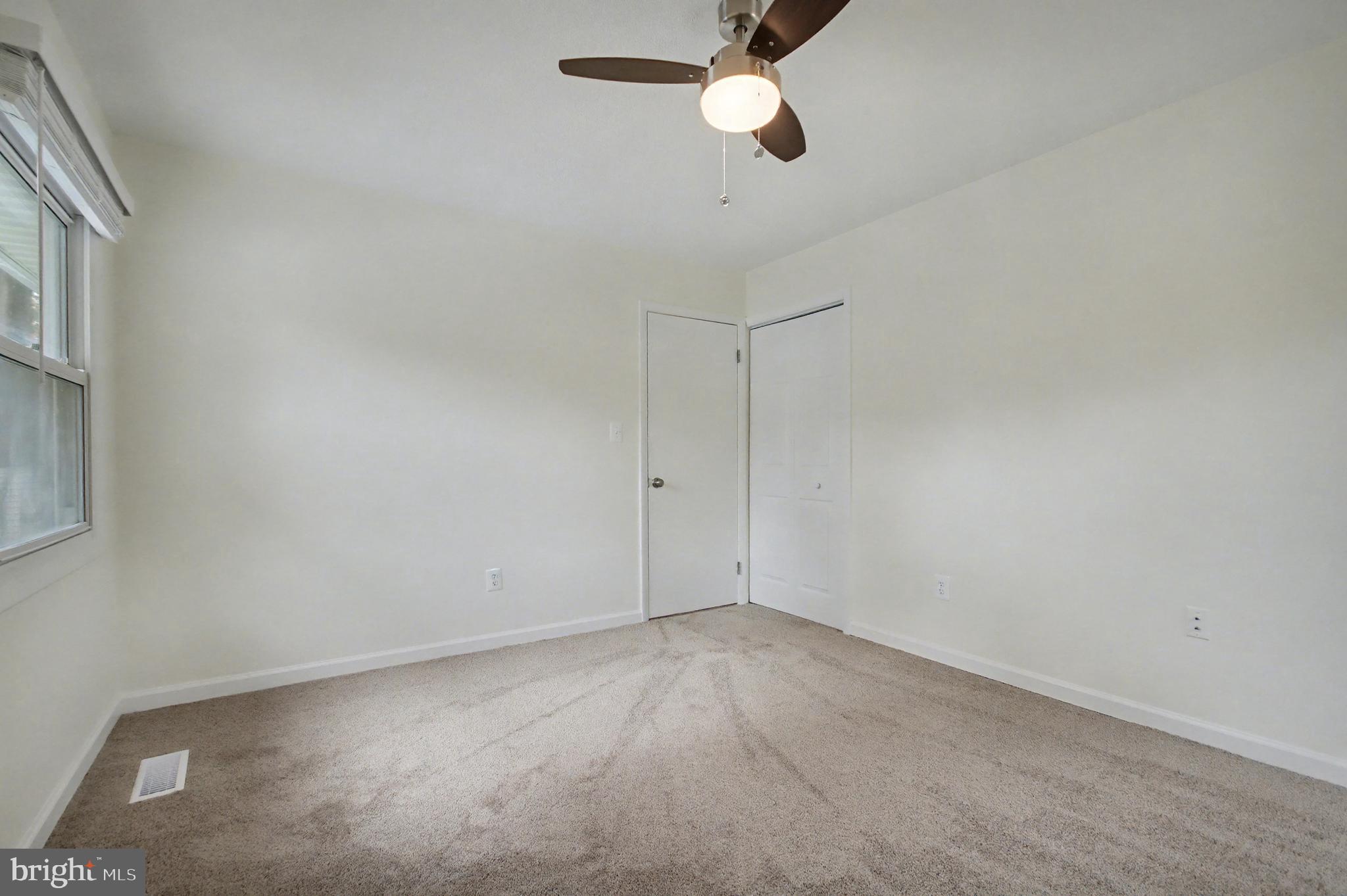 KENILWORTH - Residential Lease