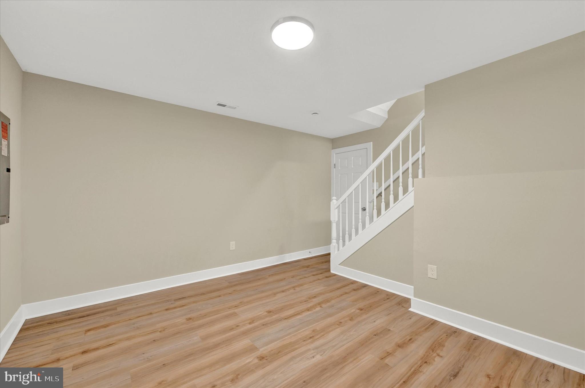 ALMA SMITH - Residential