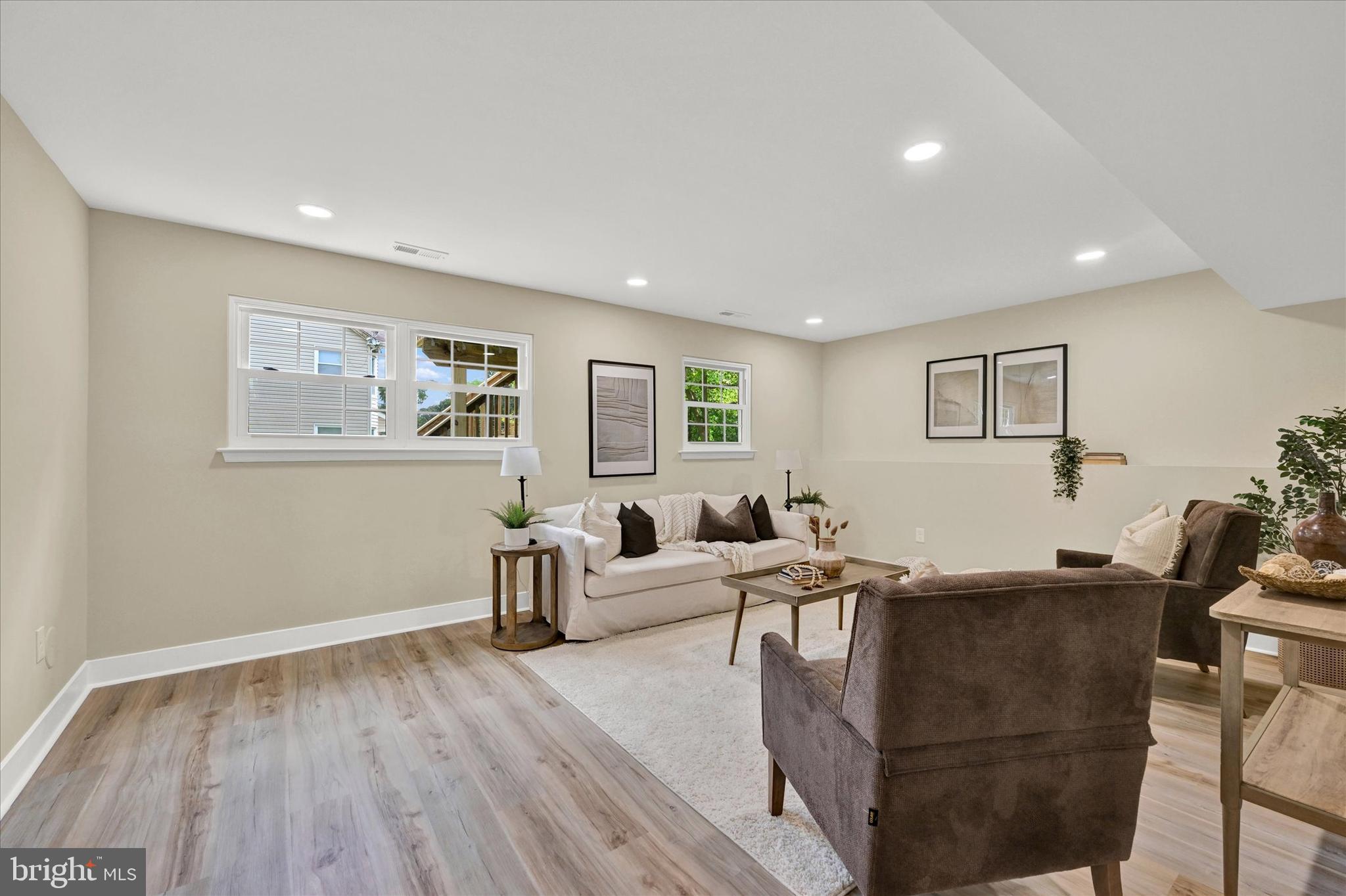 ALMA SMITH - Residential