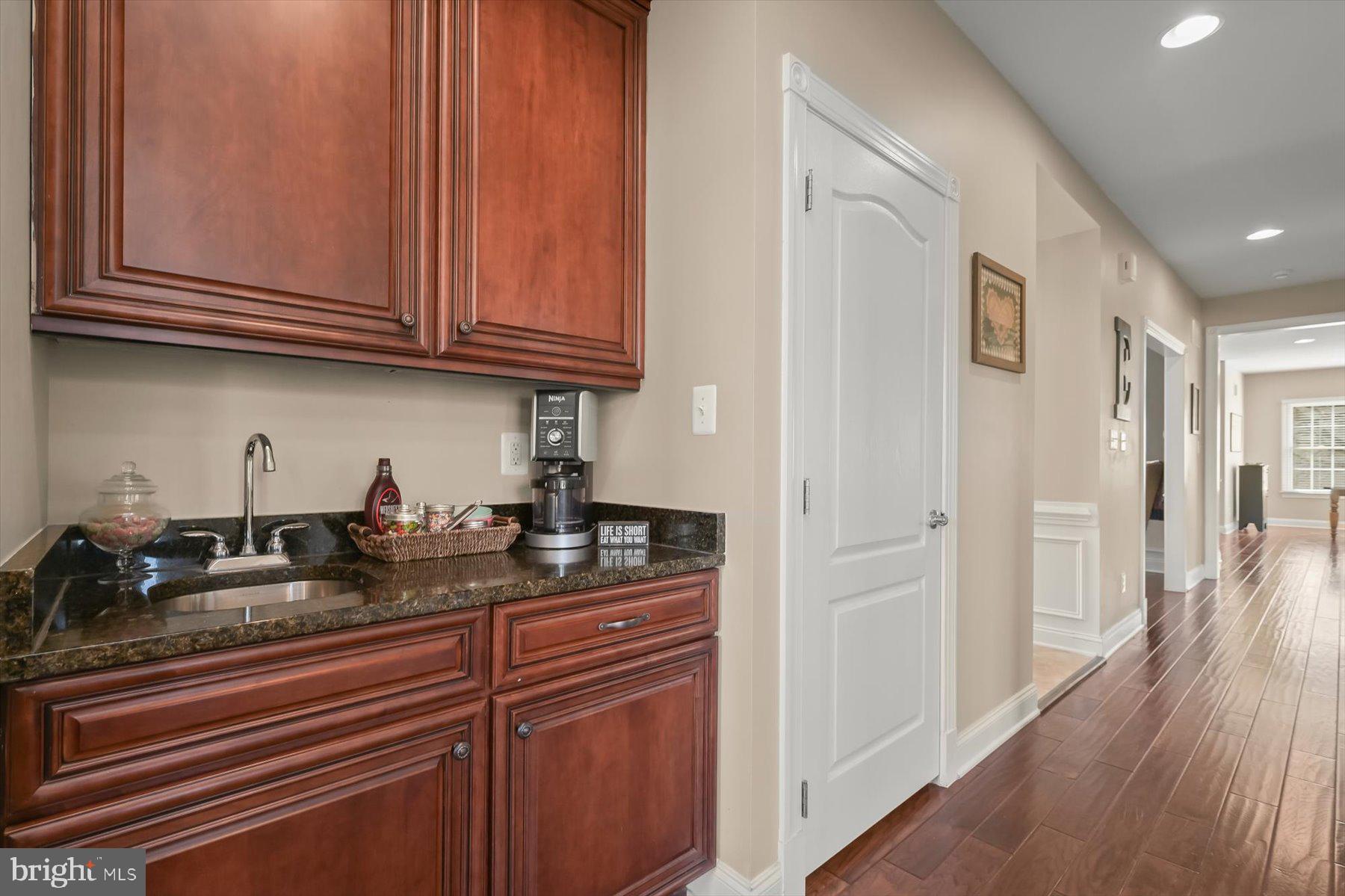 THE ESTATES AT CEDARDAY - Residential