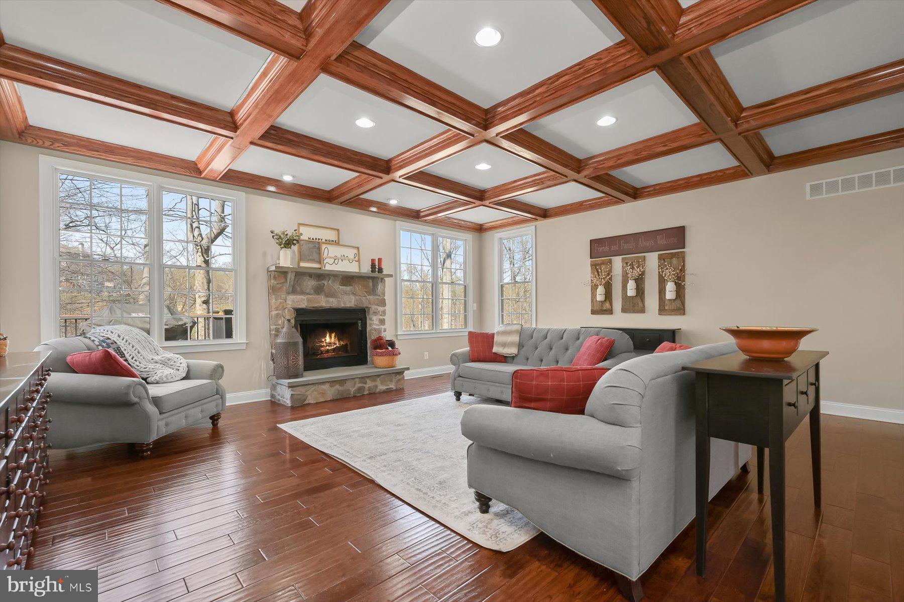 THE ESTATES AT CEDARDAY - Residential