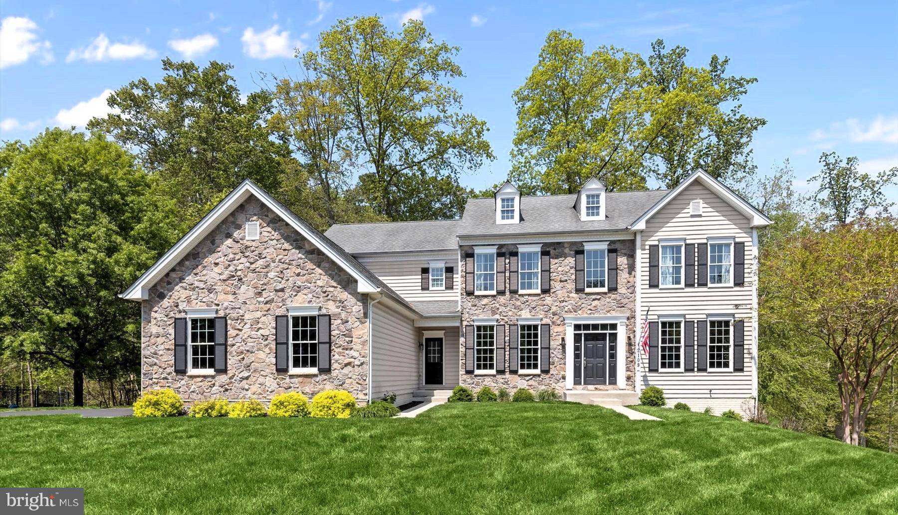 THE ESTATES AT CEDARDAY - Residential