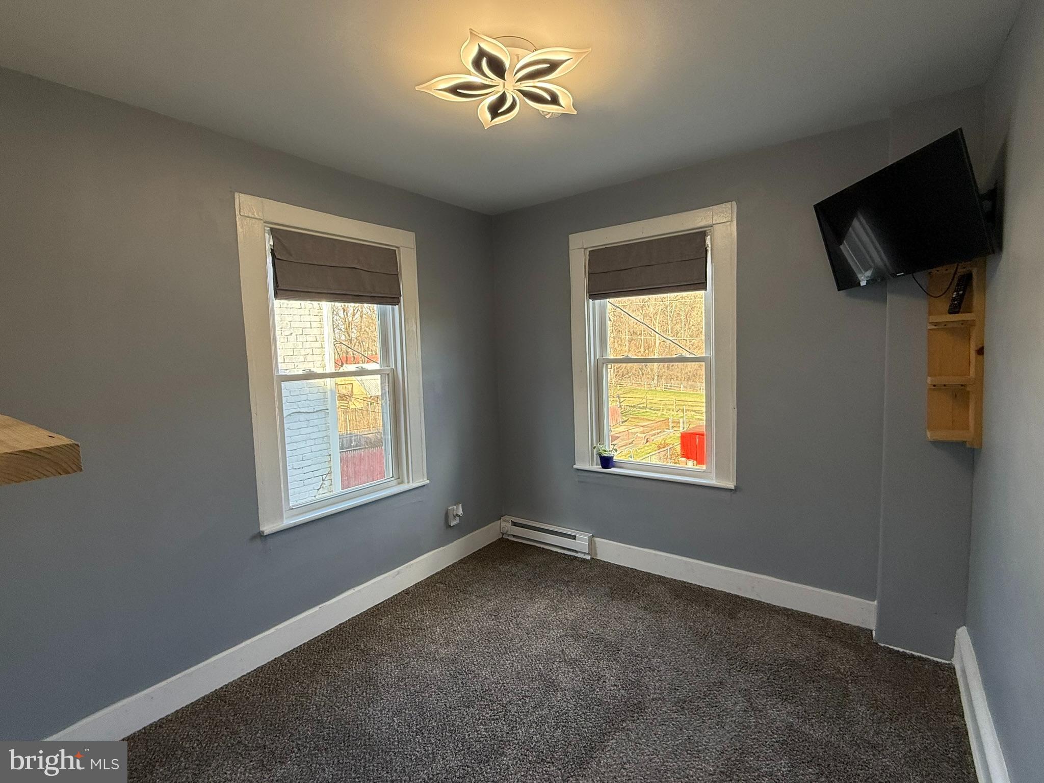 MILLMONT - Residential