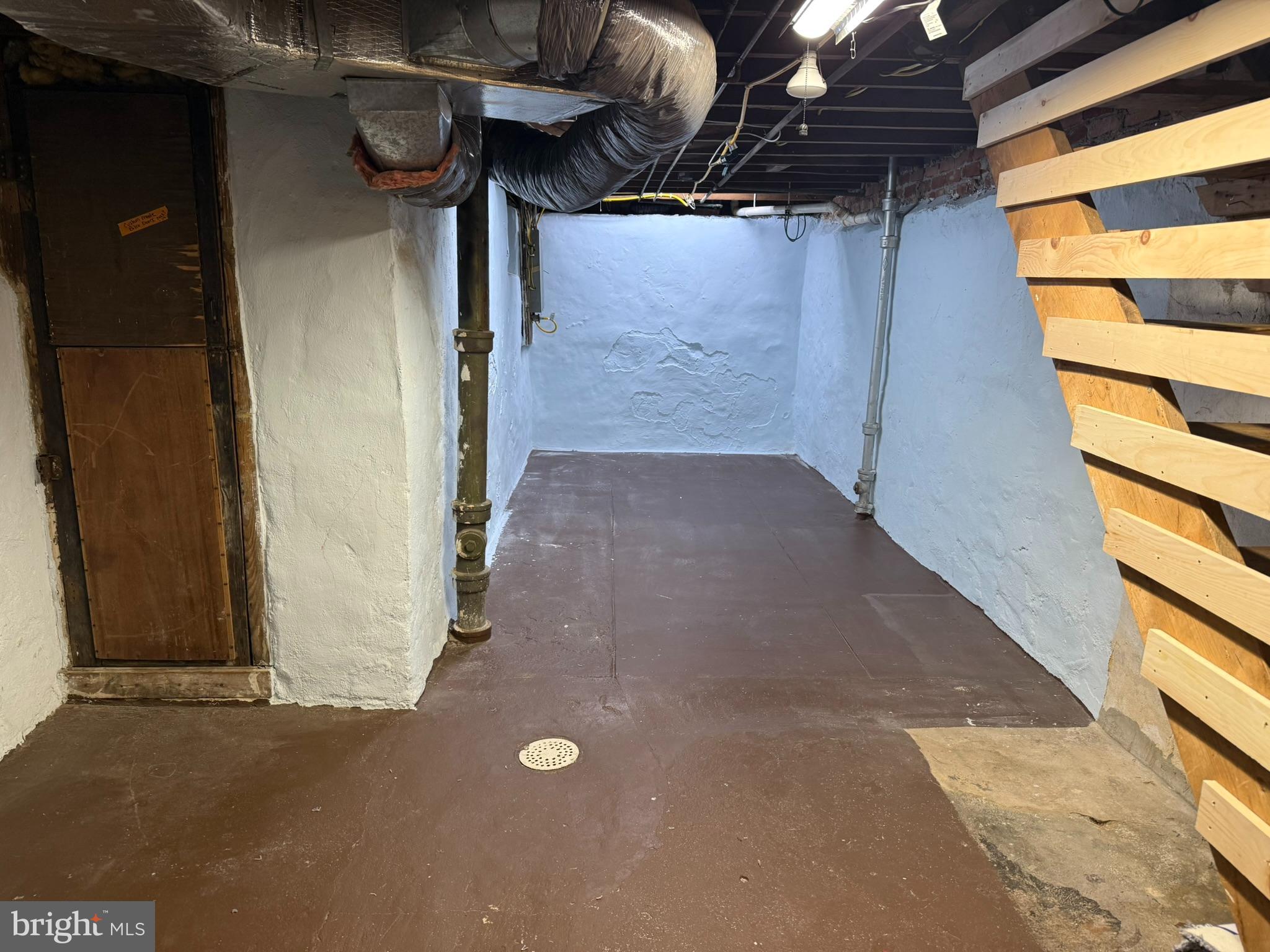 MILLMONT - Residential